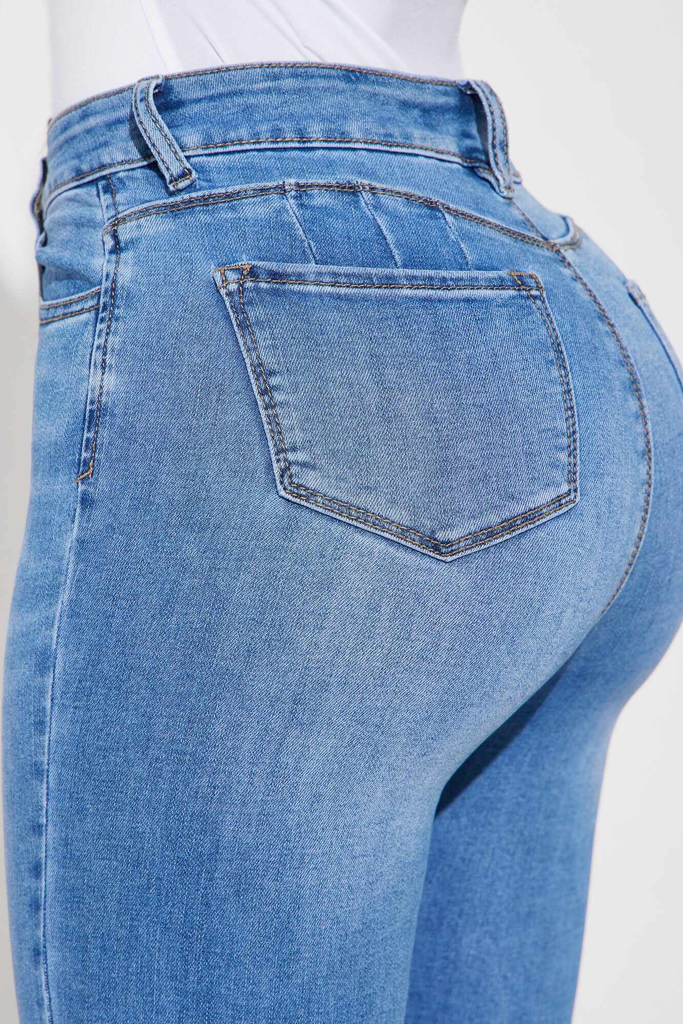 Ivy Super Soft Booty Lifter Skinny Jeans - Light Wash