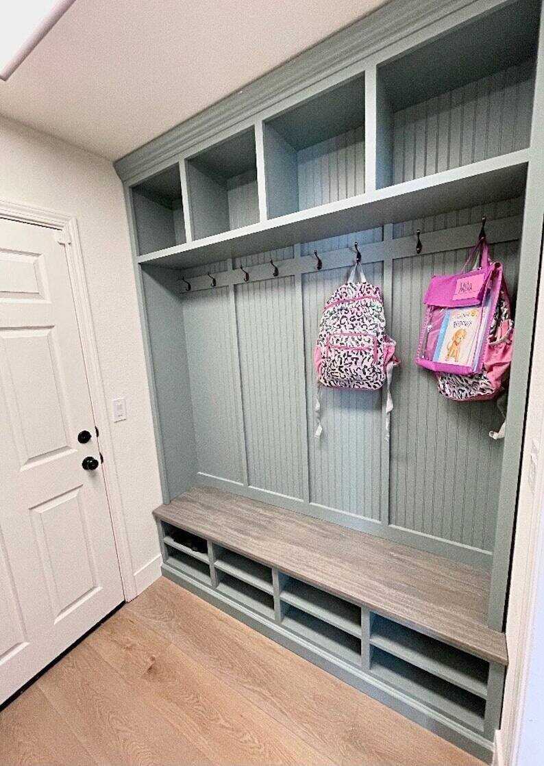 MORAGA 4-section Mudroom entryway storage bench
