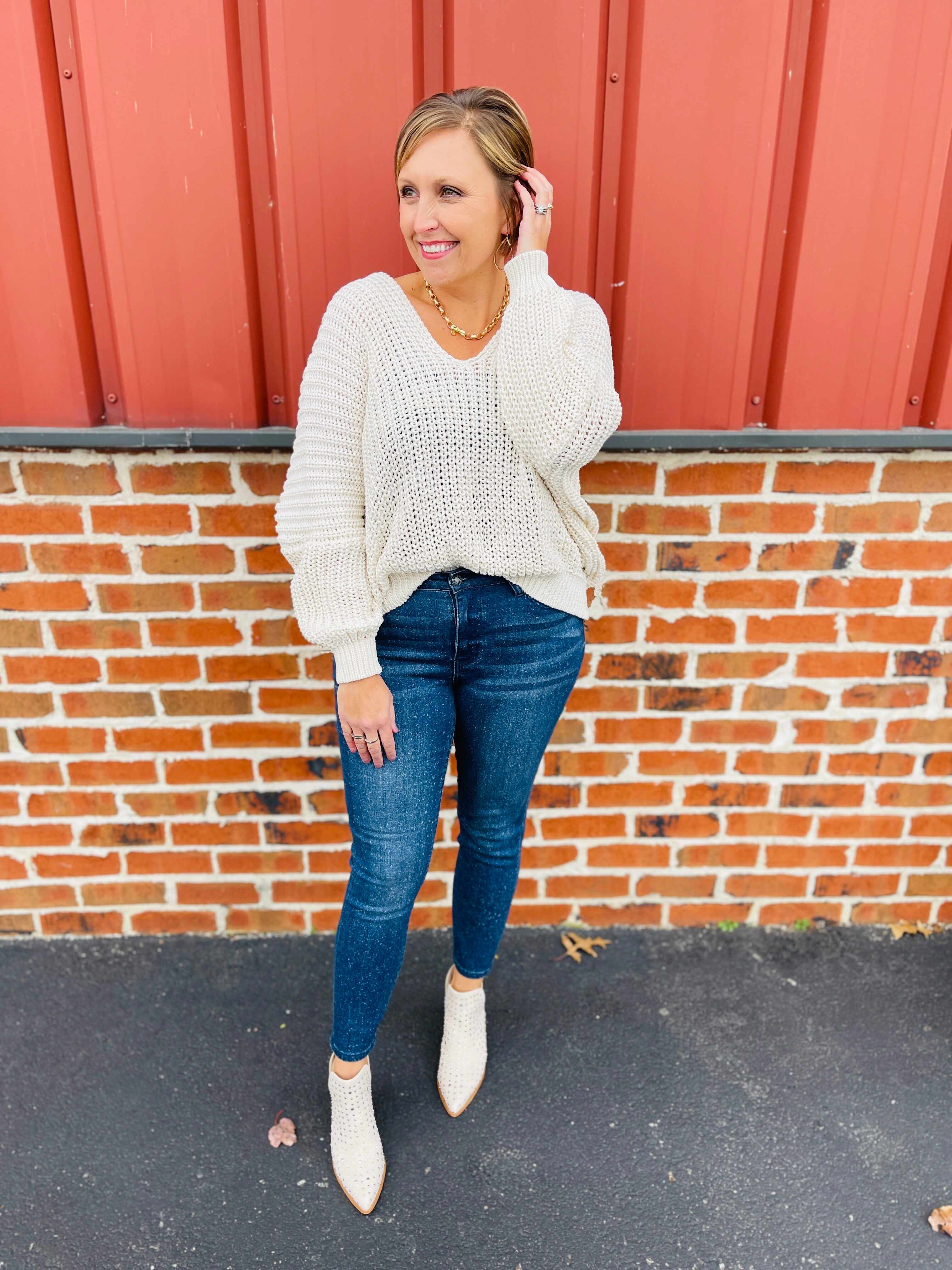 Plus/Reg BLEACH, PLEASE! First Ever Nondistressed Bleached Relaxed Fit Jeans