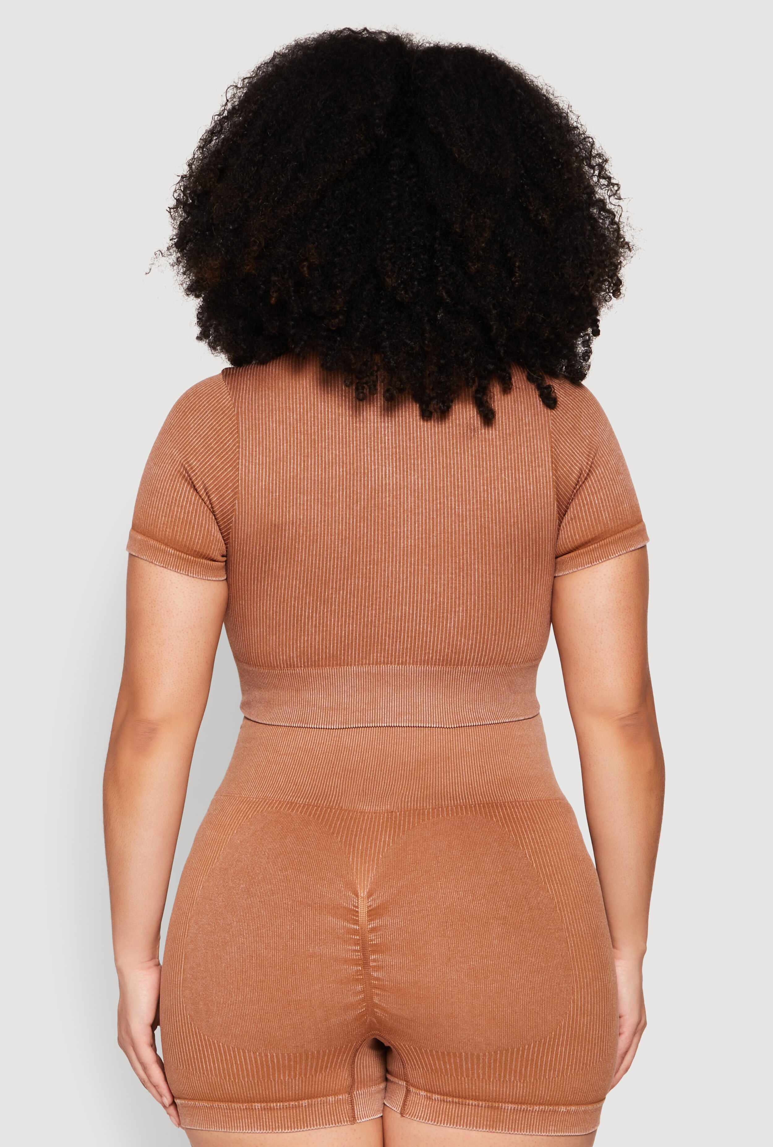 Plus Size Daisy Mineral Wash Seamless Zip Front Top