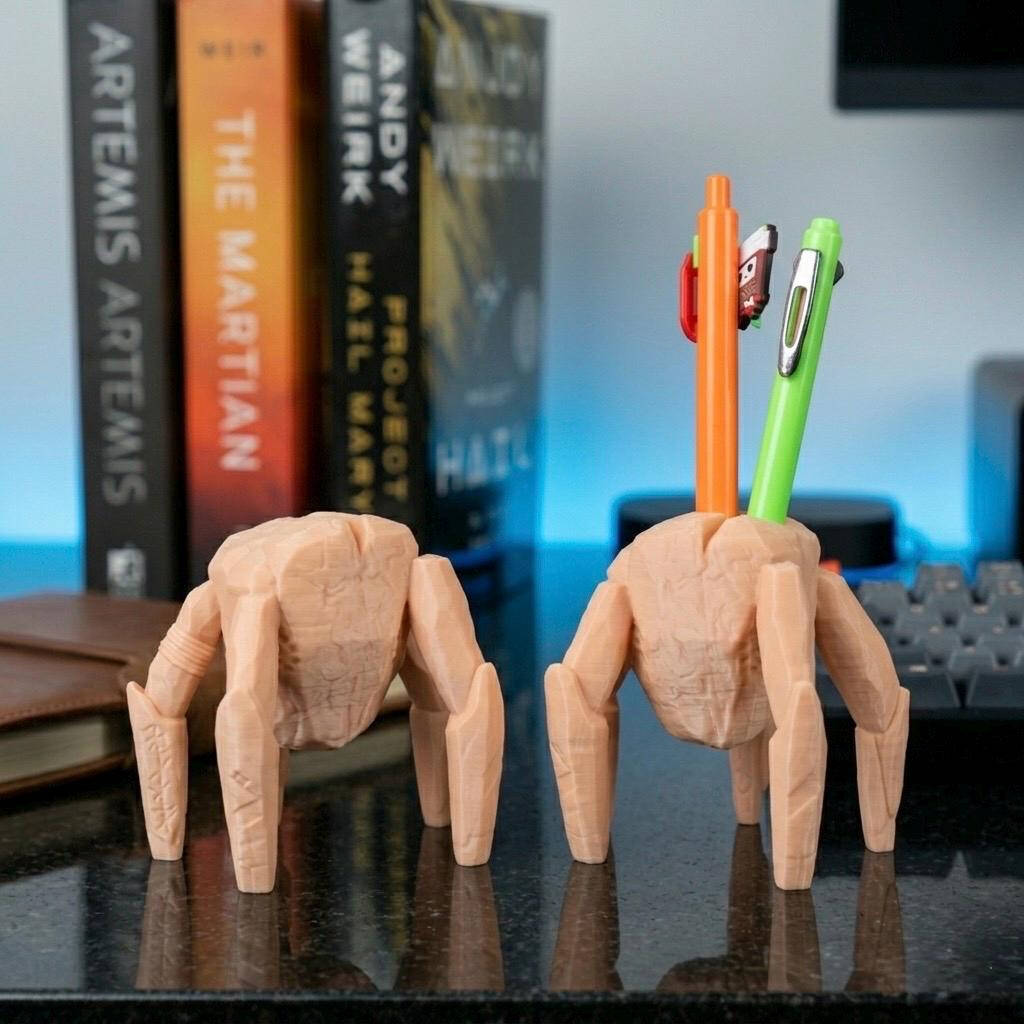 Alien Pen Holder Desk Organizer - Rocky Inspired Hail Mary Decor