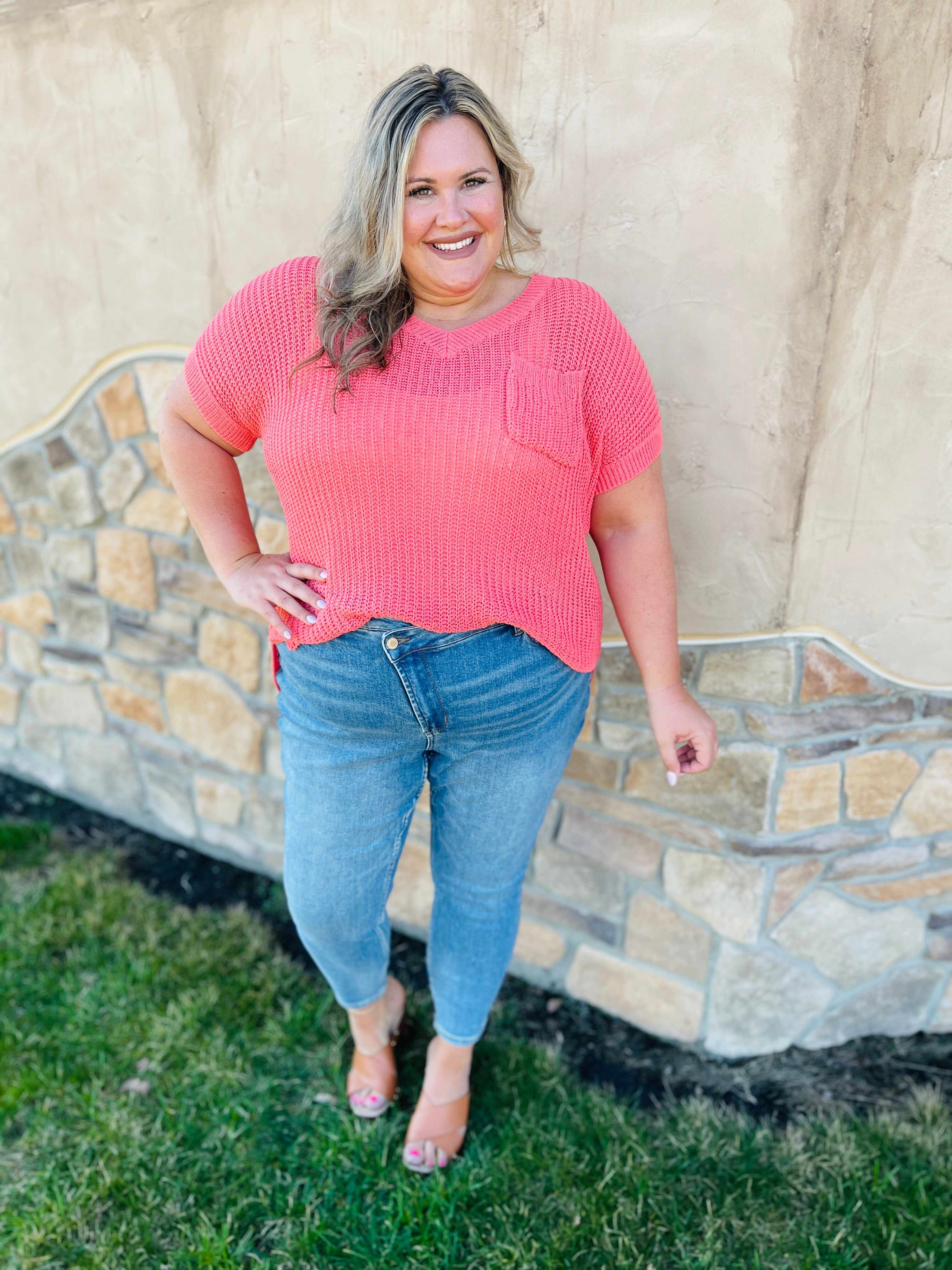 REG/CURVY Waist Cinching Criss Cross Confidence Jeans