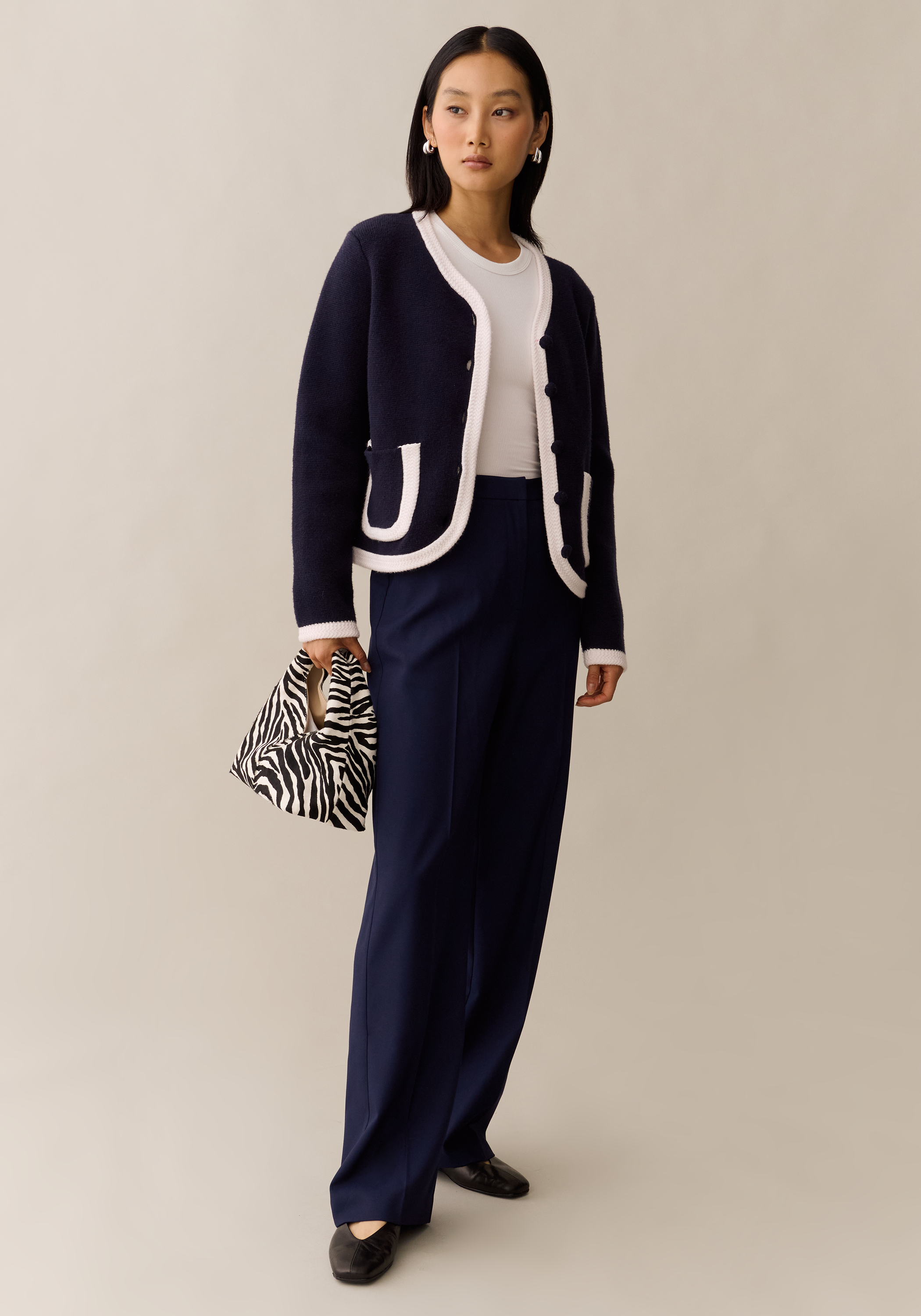 Noemie Pant
