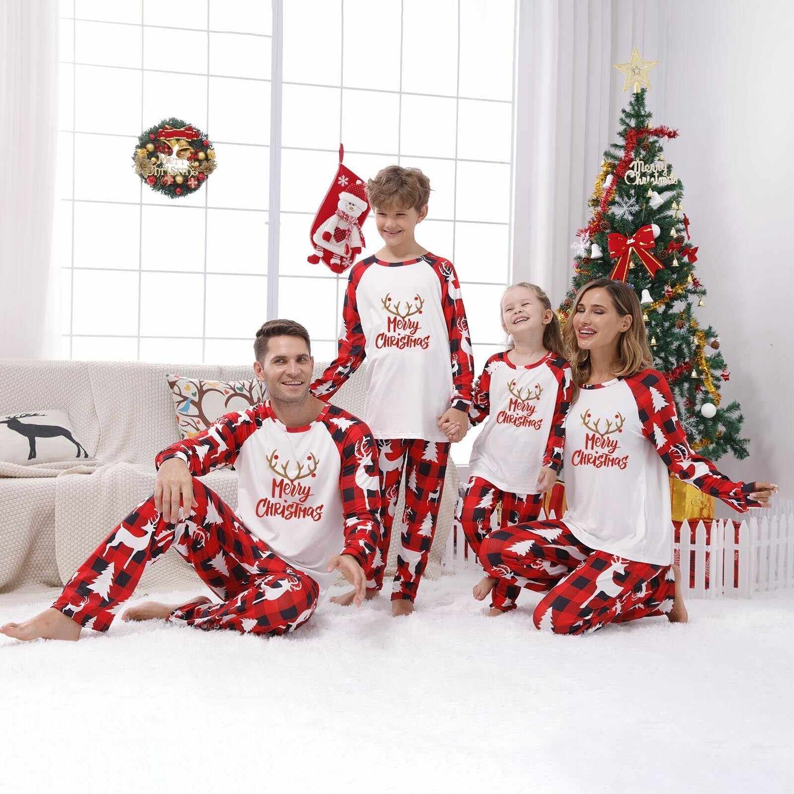 Family Matching Merry Christmas Family Look Pajama Set