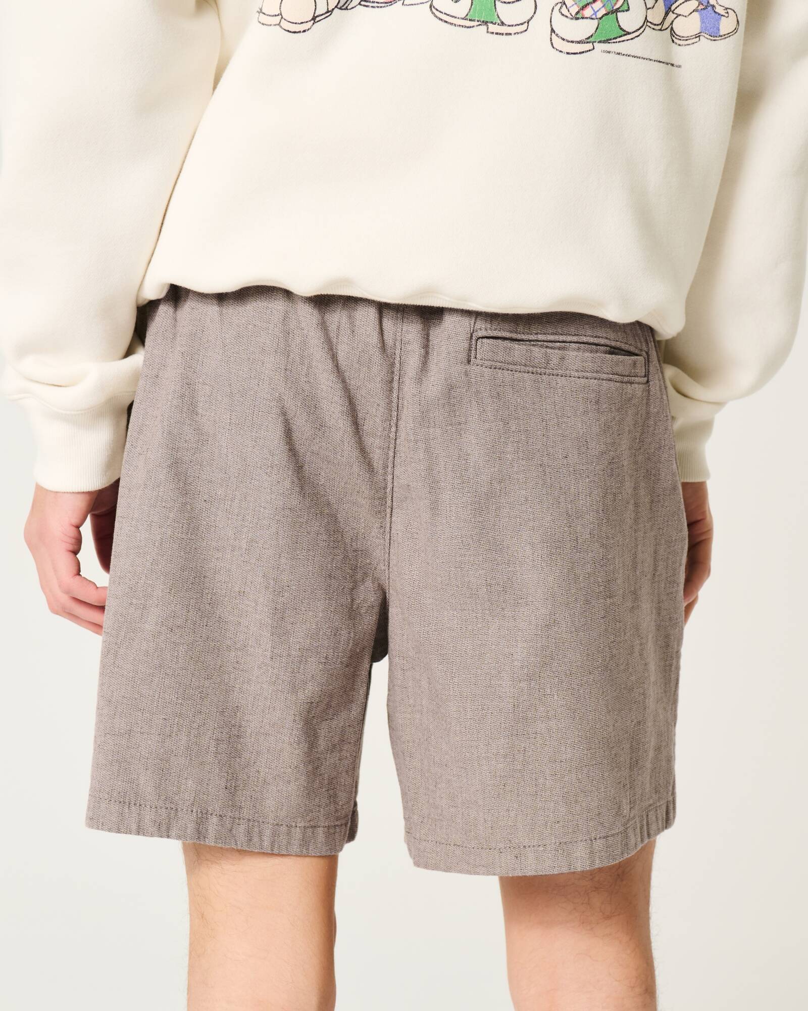 Mid-Thigh Linen-Blend Pull-On Shorts