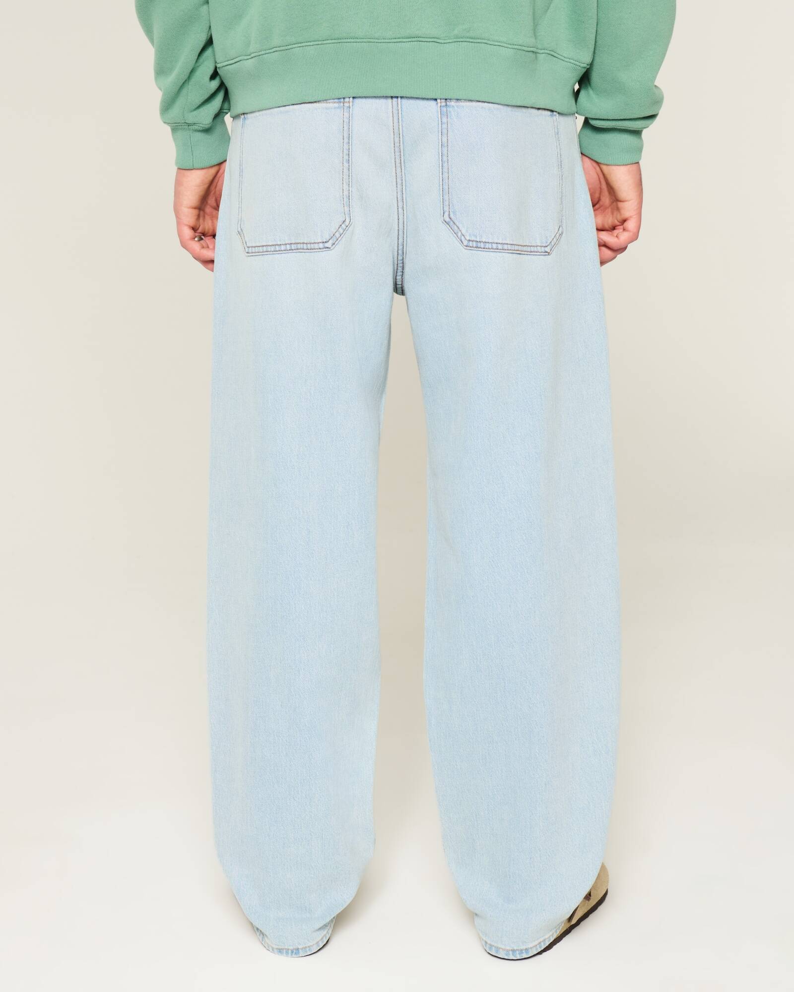 Medium Wash Skater Baggy Jeans