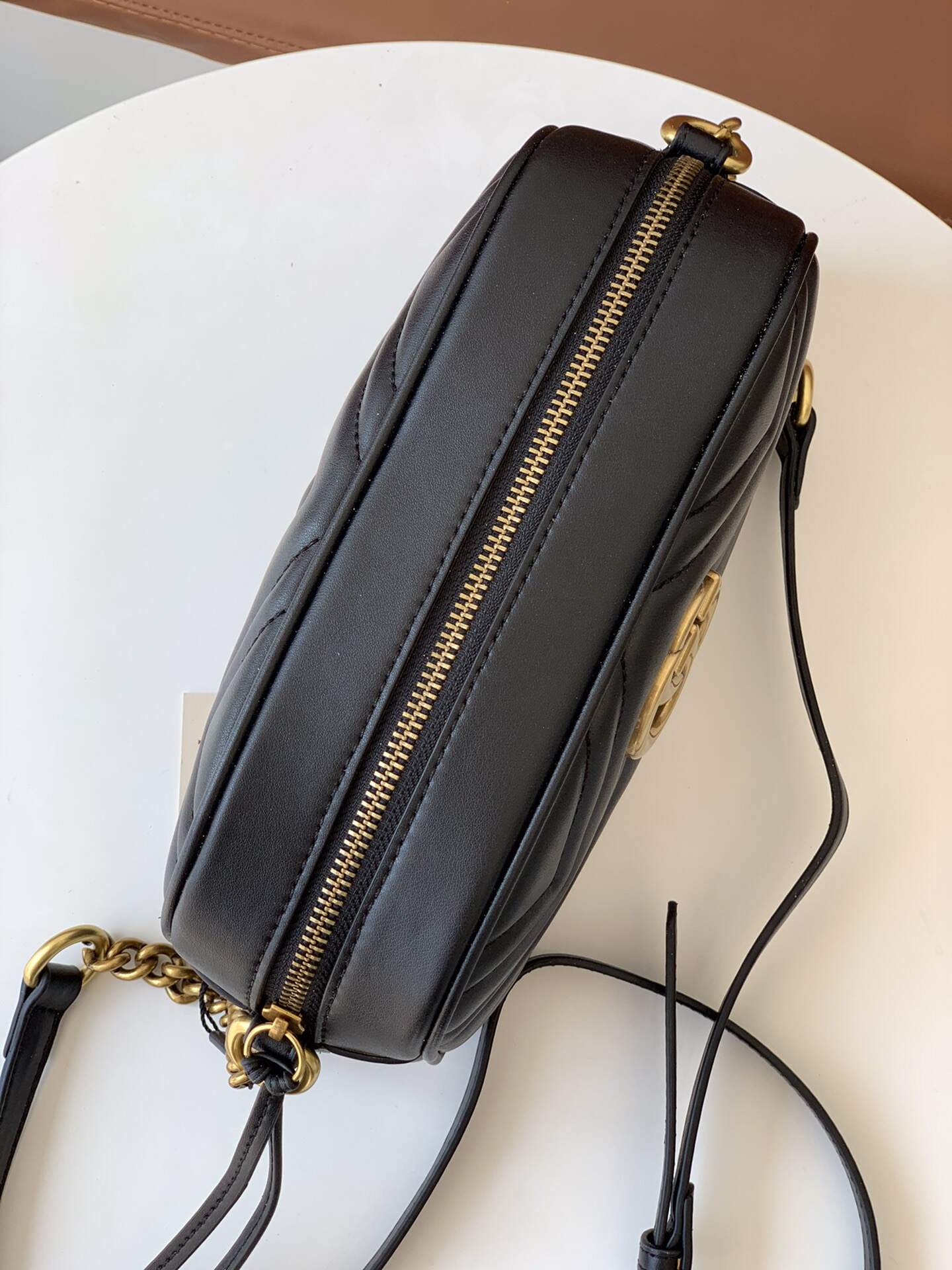 𝗚𝘂𝗰𝗰𝗶 𝗺𝗮𝗿𝗺𝗼𝗻𝘁 camera bag 24cm