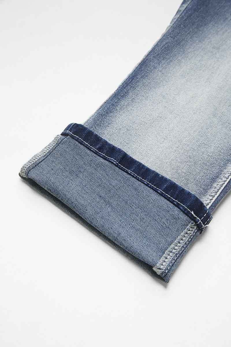 Embroidered Wash High Stretch Low Waist Capri Jeans