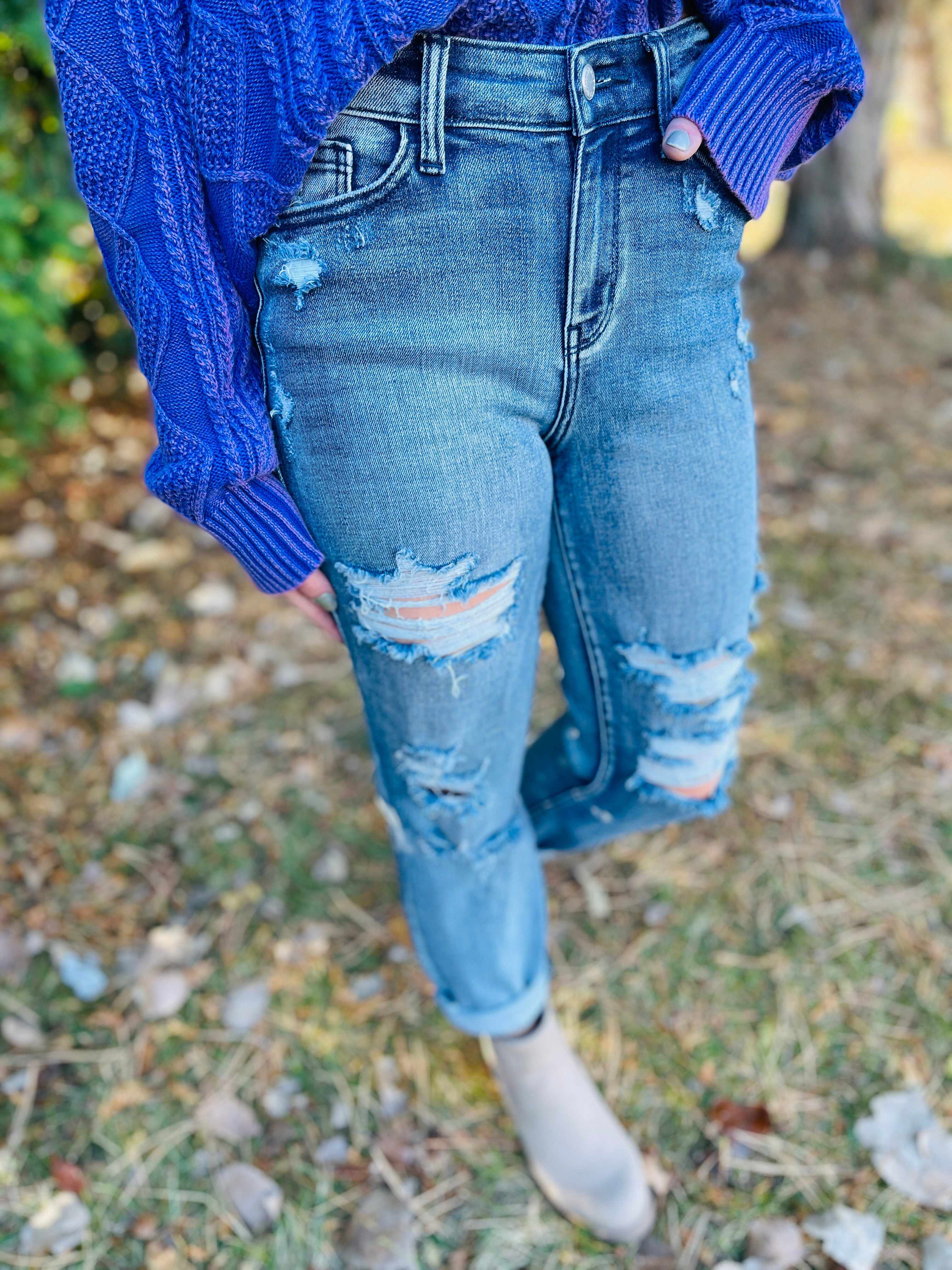 Plus/Reg Grainy Goddess Boyfriend Jeans