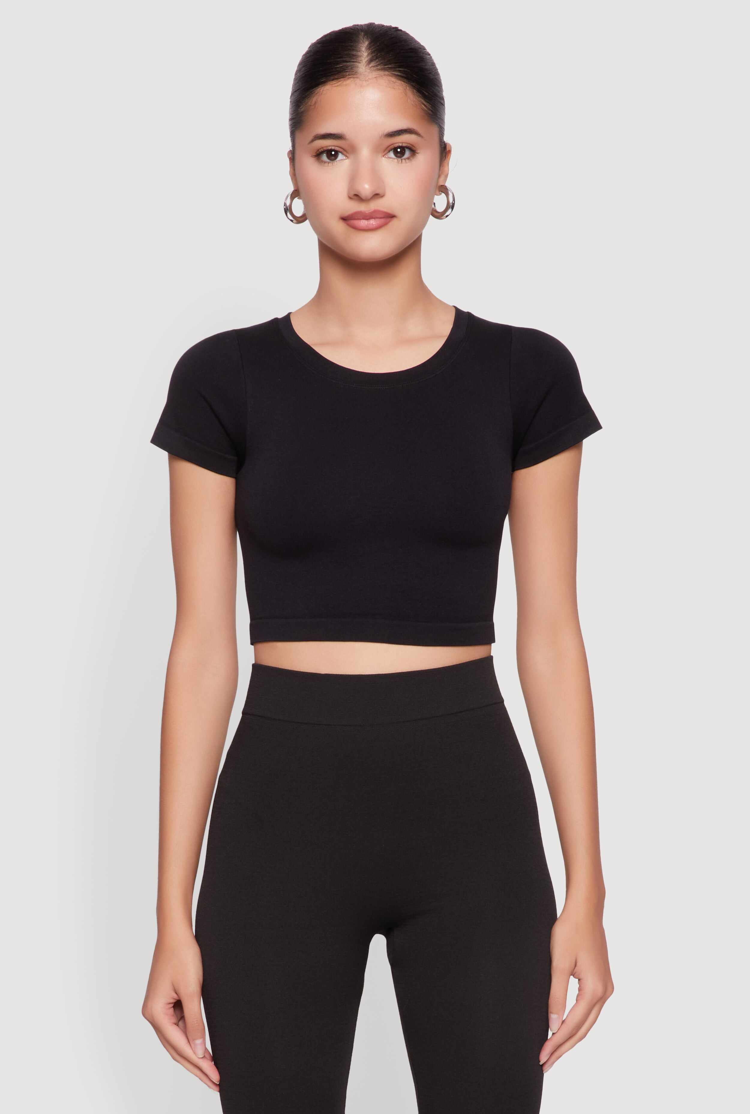 Seamless Crew Neck Cropped Top
