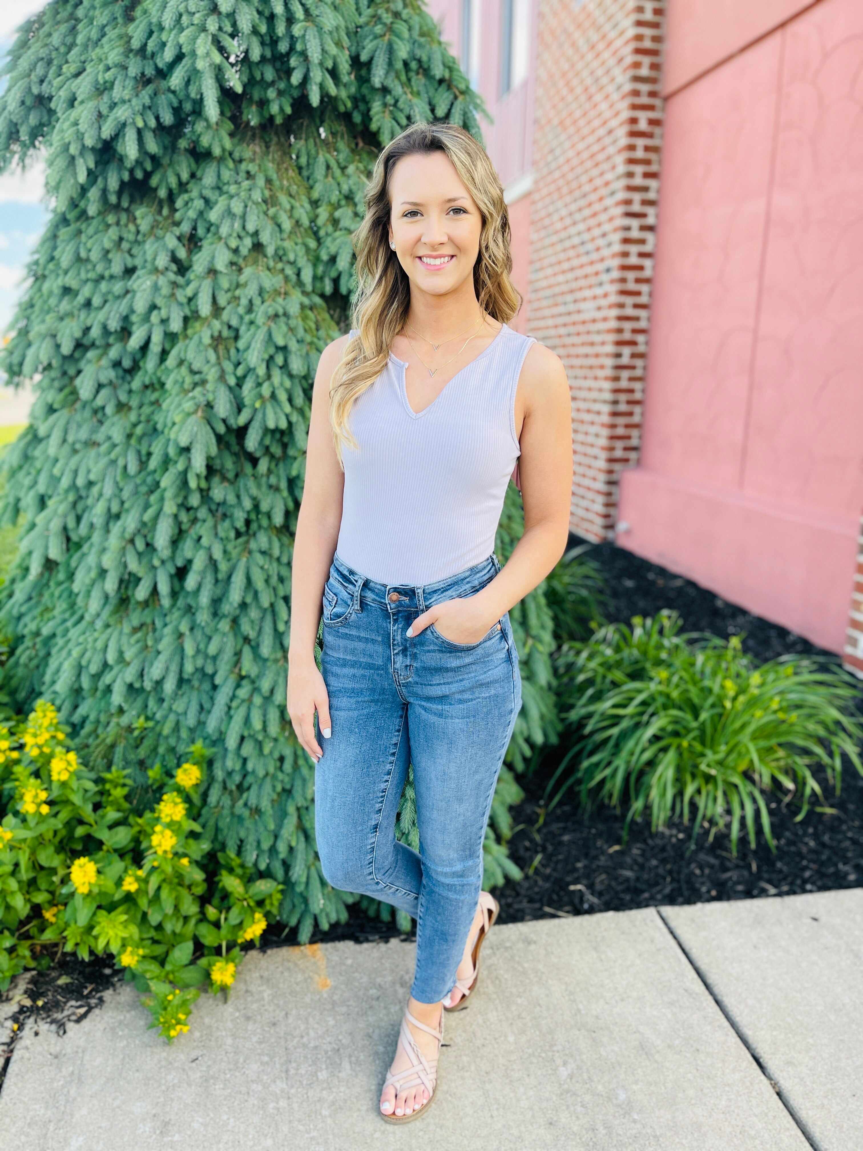 PLUS/REG Kick Back and Relaxed Fit Jeans
