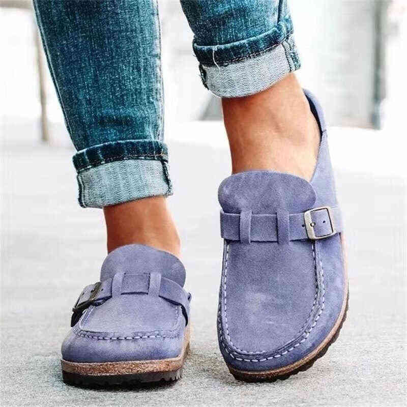 Women's Retro Sandals in Suede