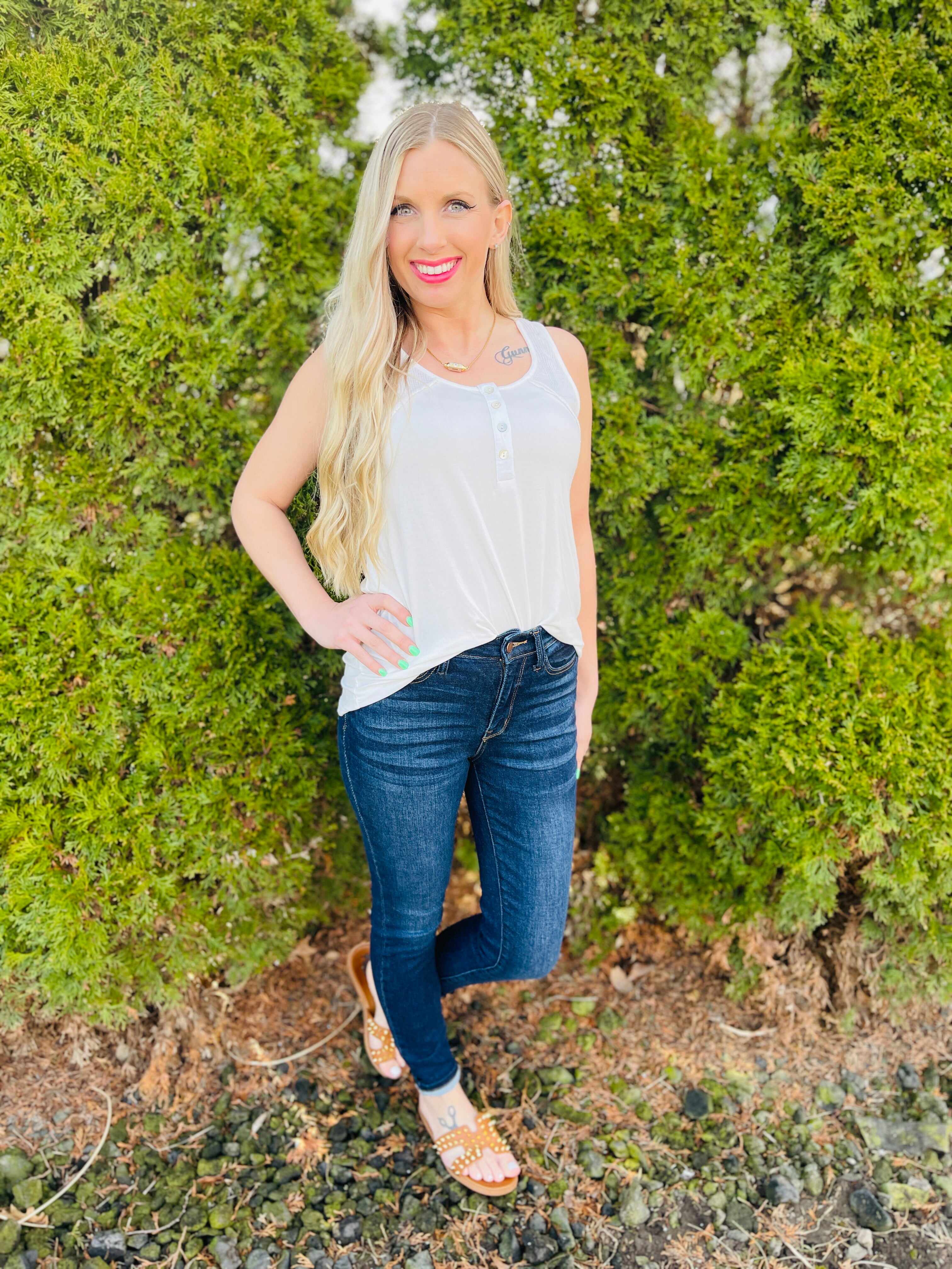 Restock! BEST SELLER! PLUS/REG The Holy Grail of Nondistressed Skinny Jeans
