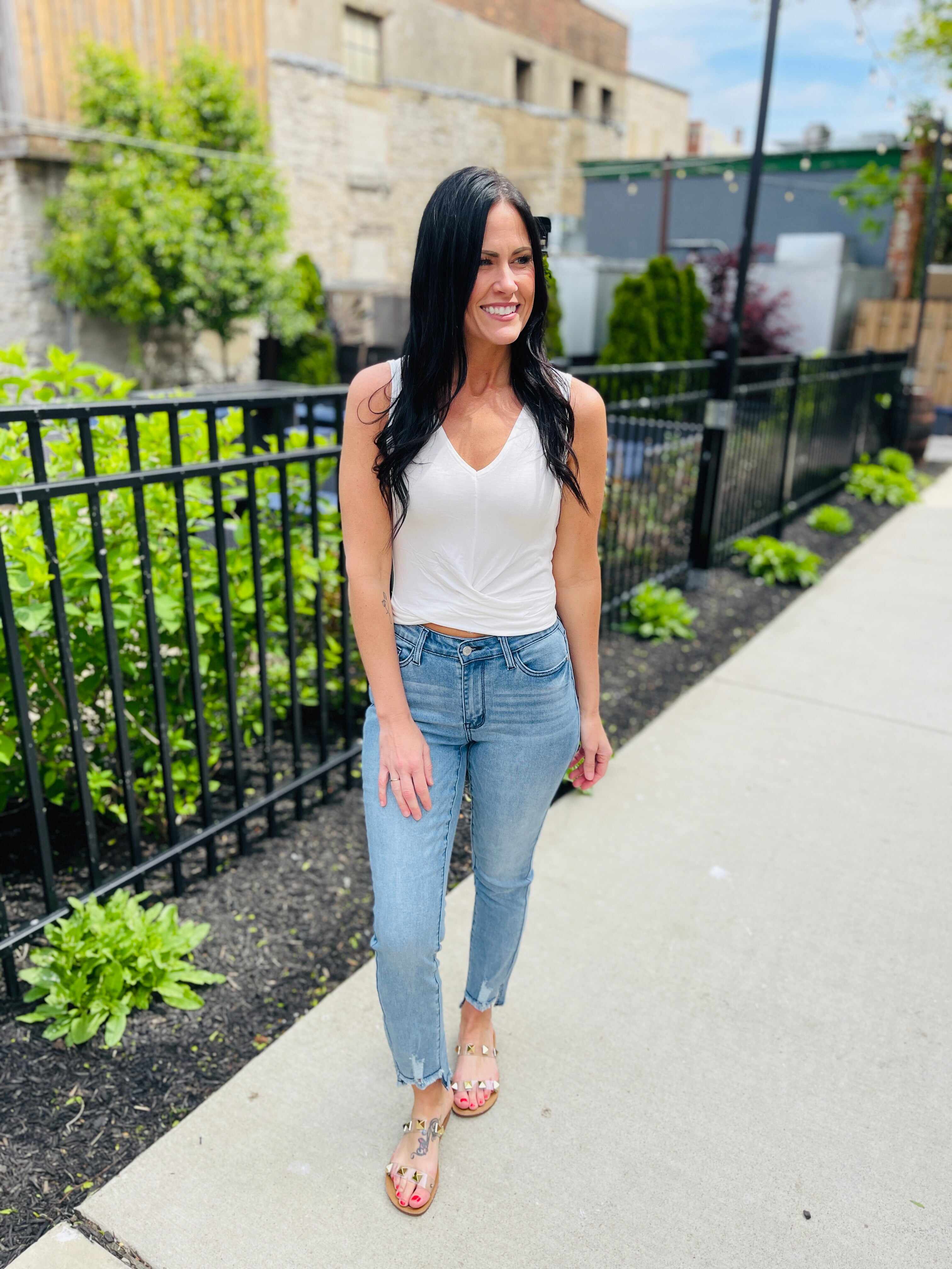 REG/CURVY Cool Kids Sustainable Cooling Relaxed Jeans