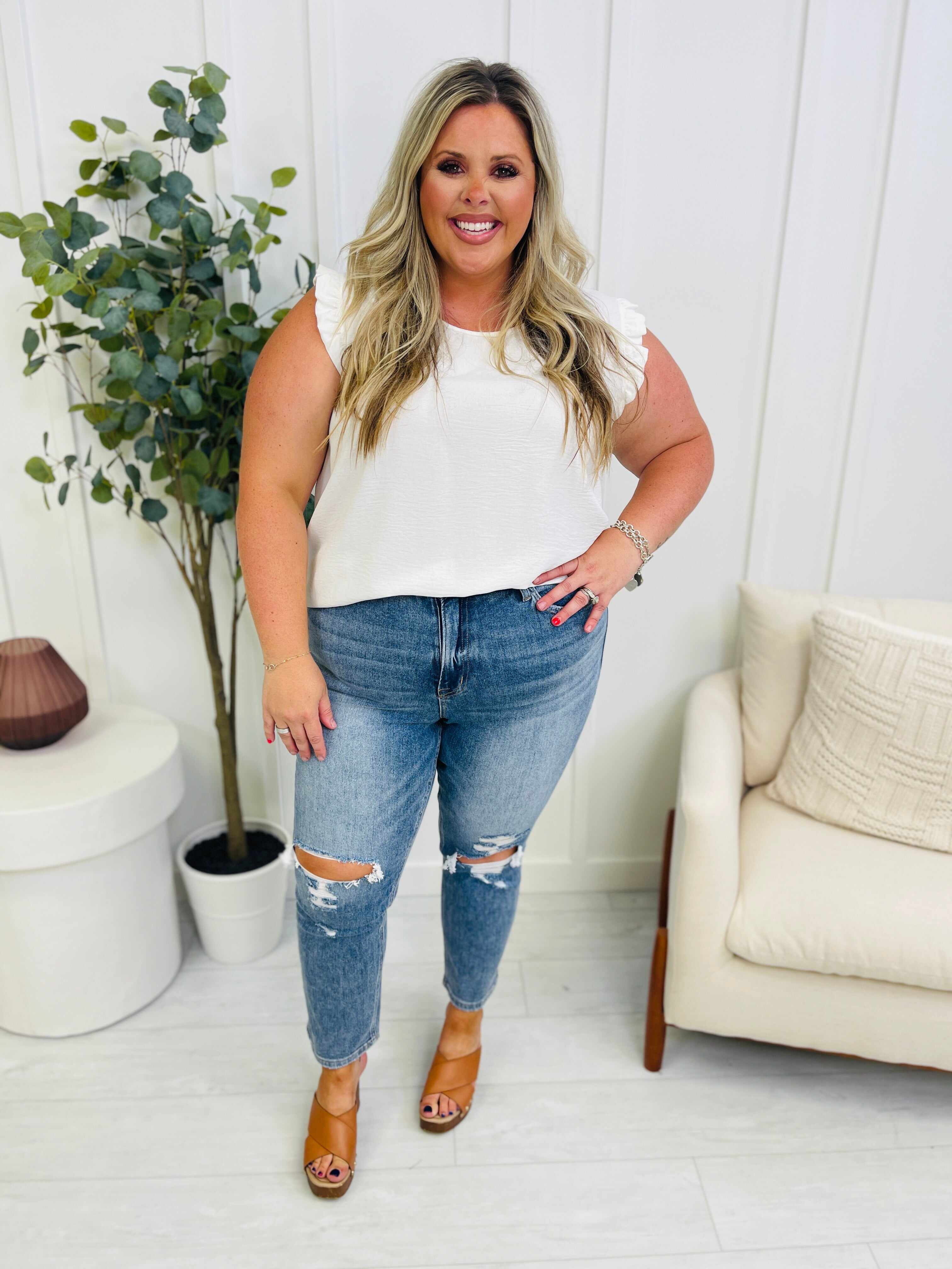 Lovervet REG/CURVY Don't Crop Me Cropped Straight Jeans