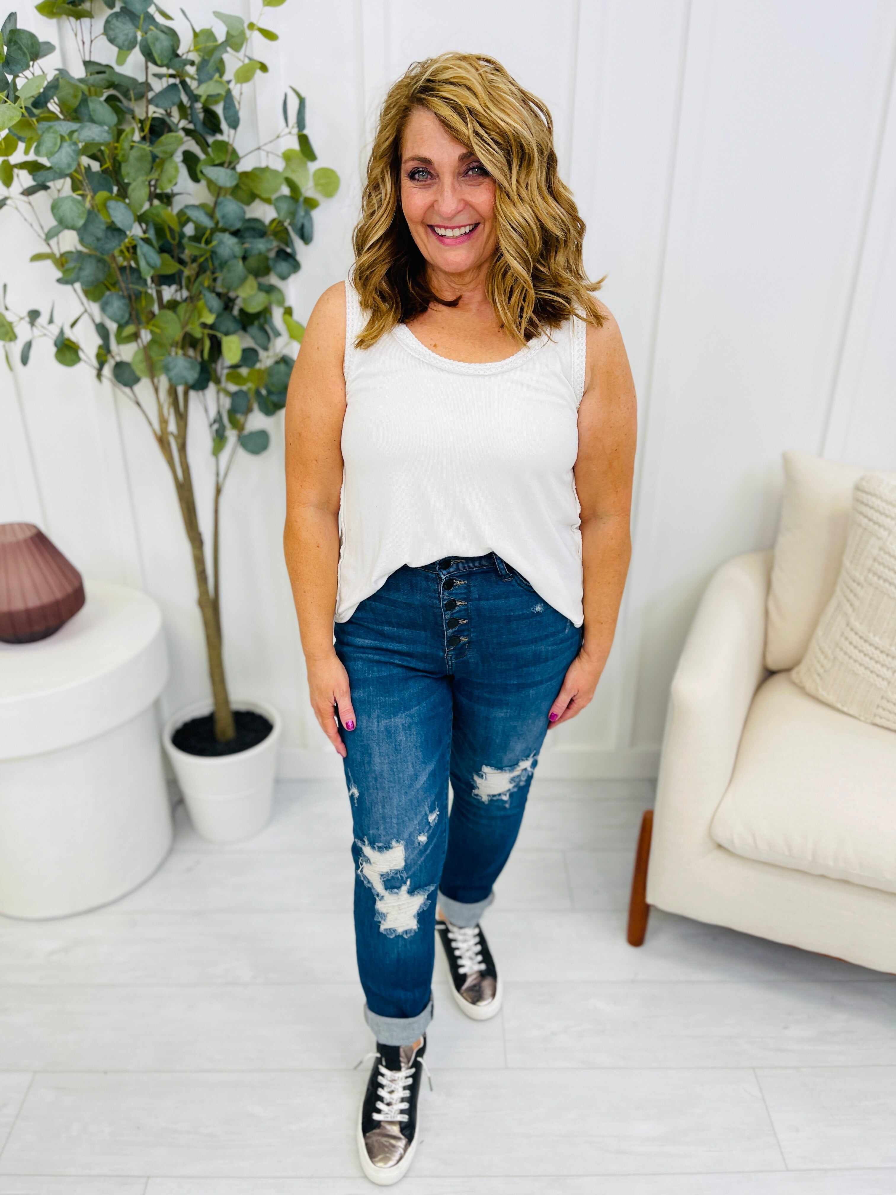 REG/CURVY Boyfriend Material Button Fly Boyfriend Jeans