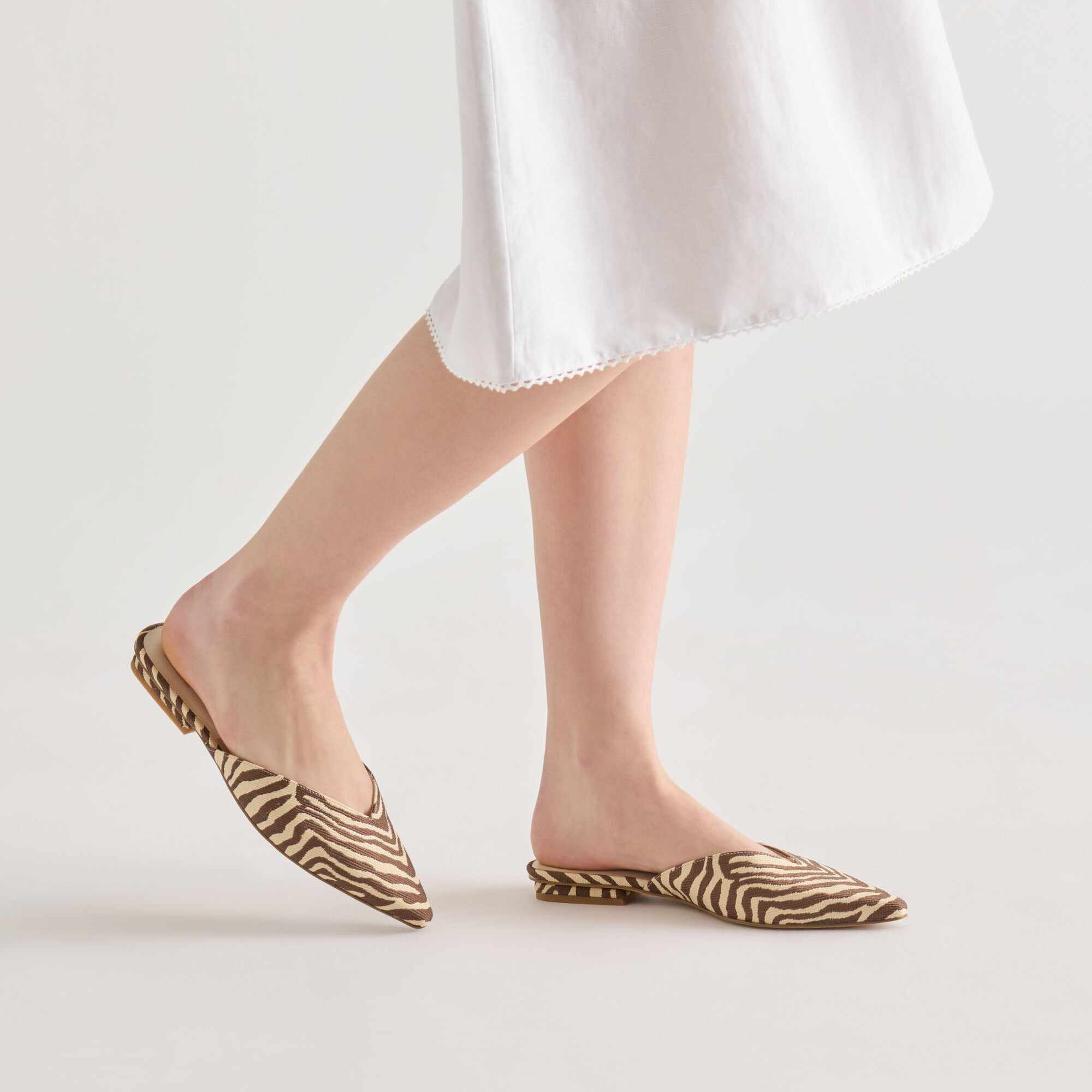 ELM FLATS BEIGE ZEBRA RAFFIA