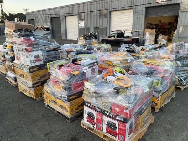 🎁2024 NEW Customer Returns Tool Pallets Online⭐Buy 7 FOOT TALL “MONSTER” PALLETS Online