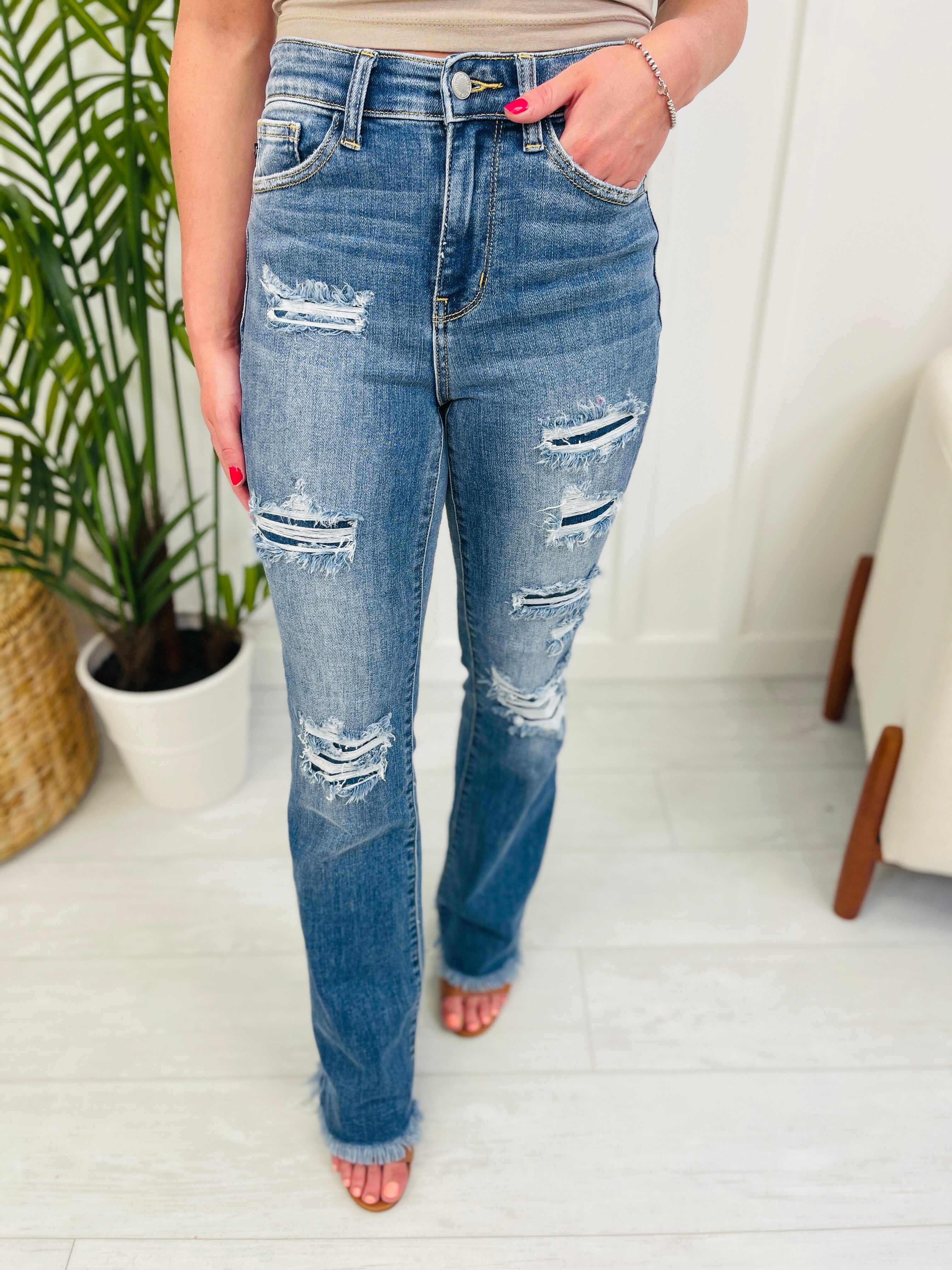 REG/CURVY Patch it Up Bootcut Jeans