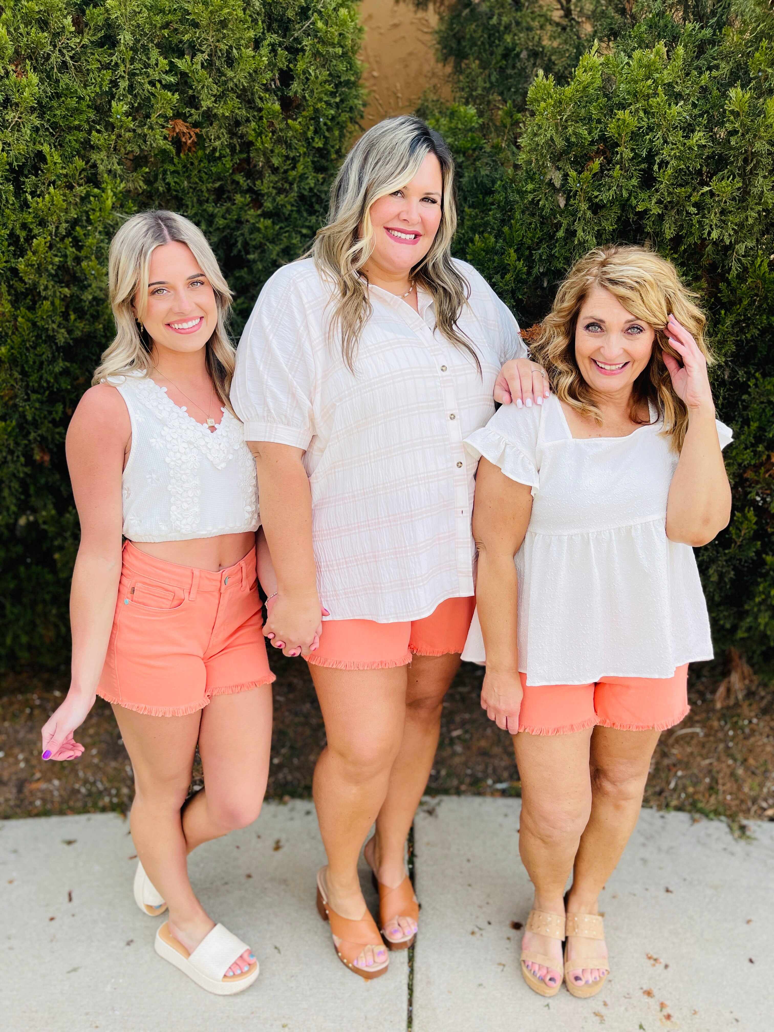 REG/CURVY Pretty As A Peach Shorts