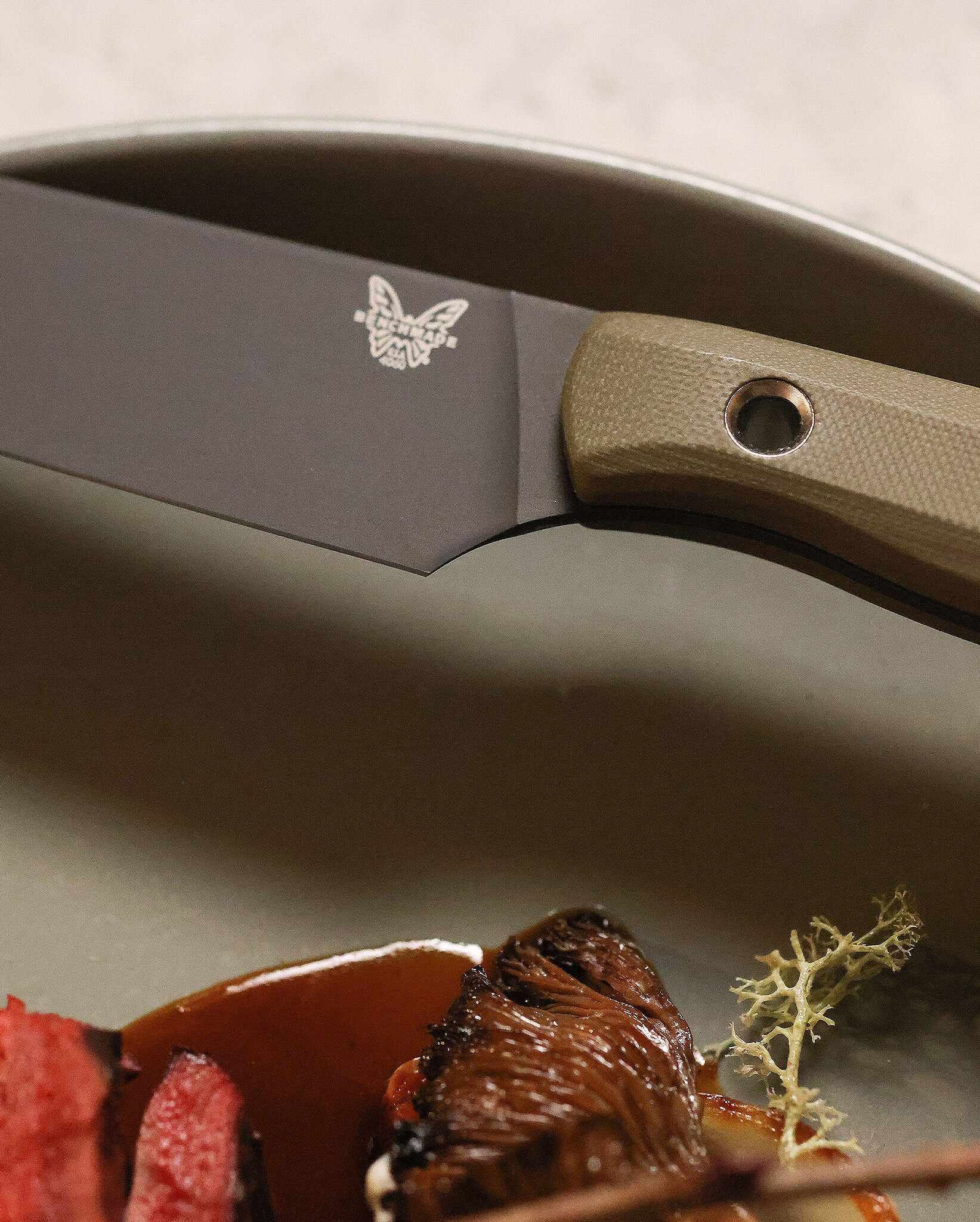 Custom Table Knife Set