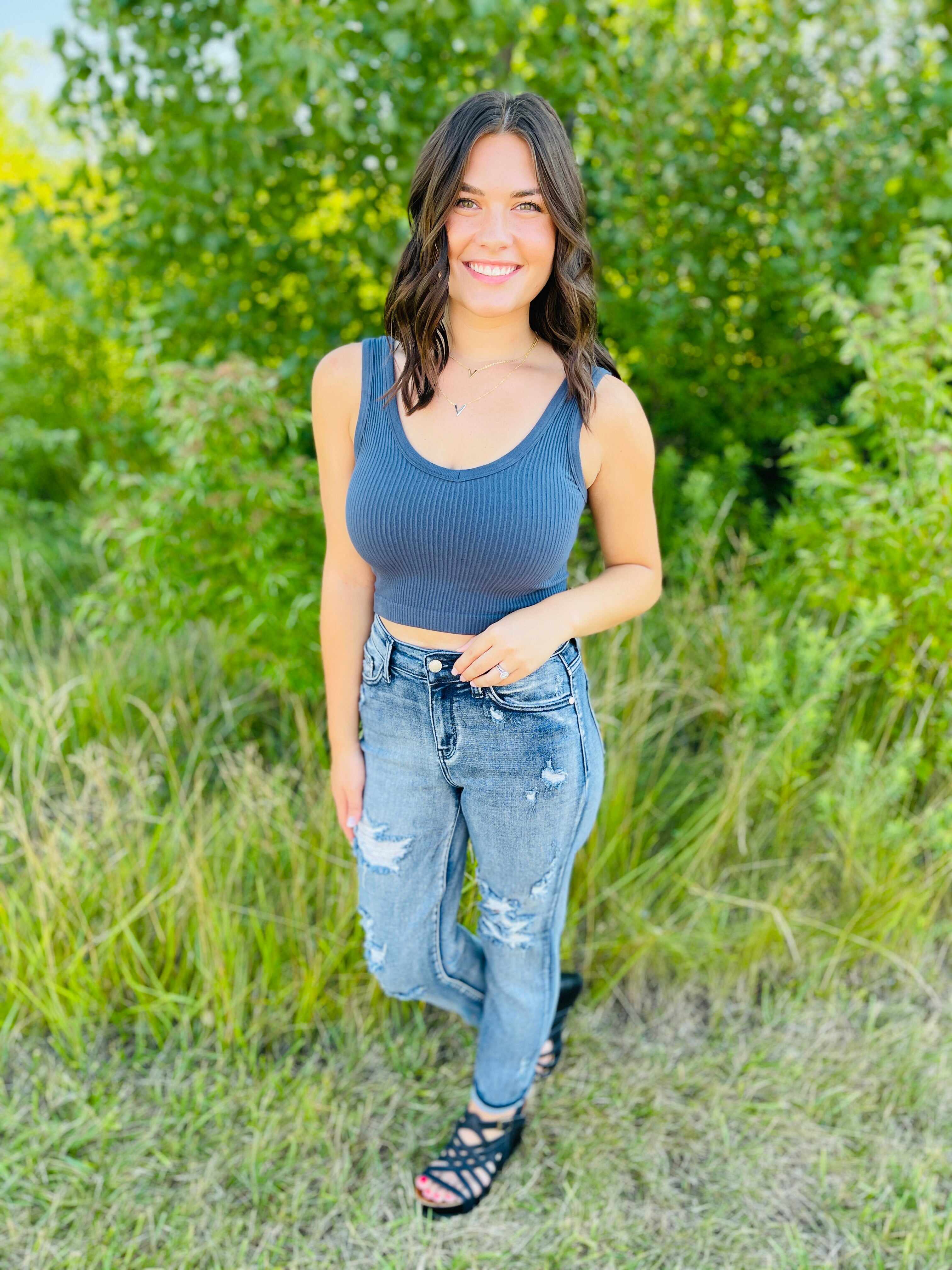 Plus/Reg Grainy Goddess Boyfriend Jeans