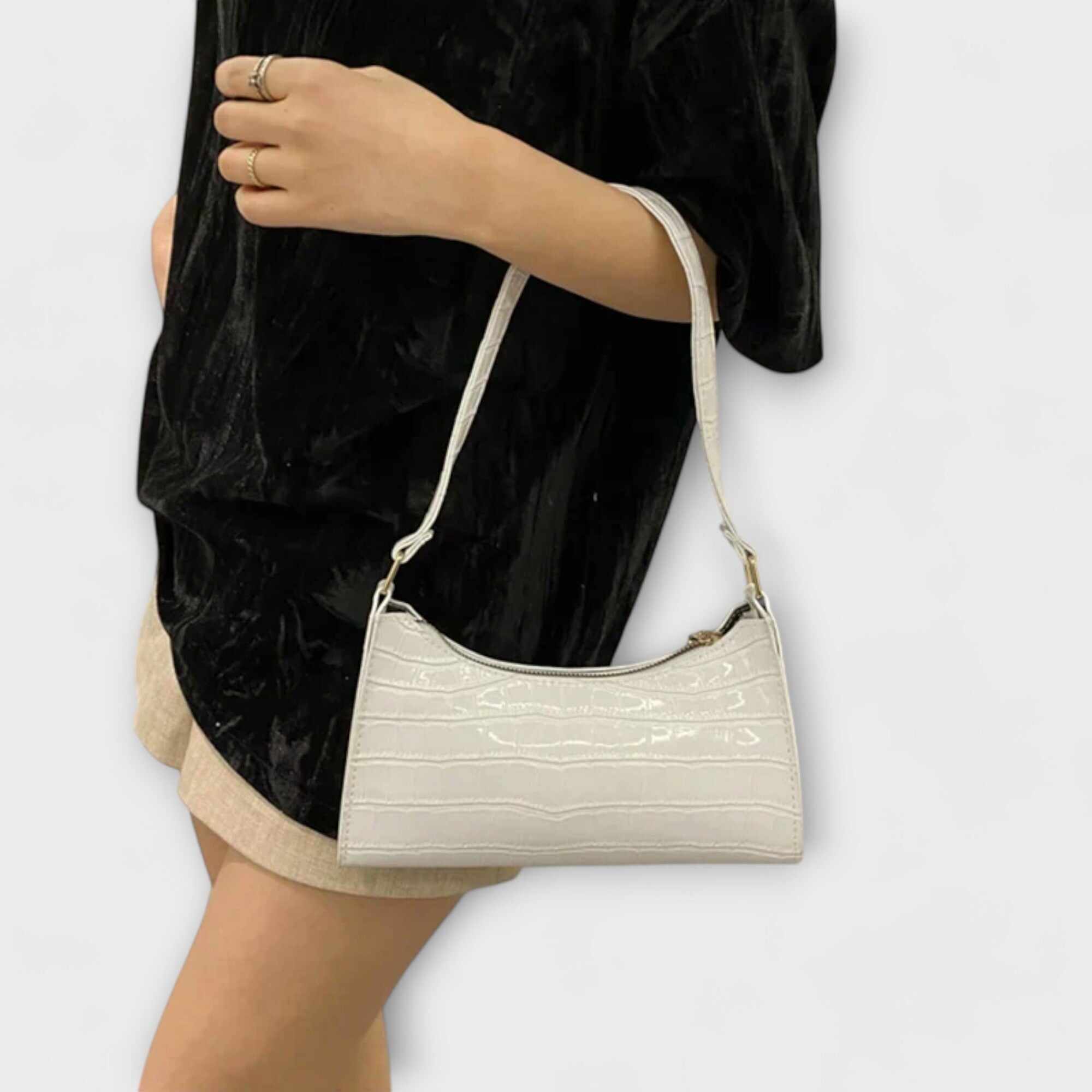 Olivia - Shiny Leather Bag