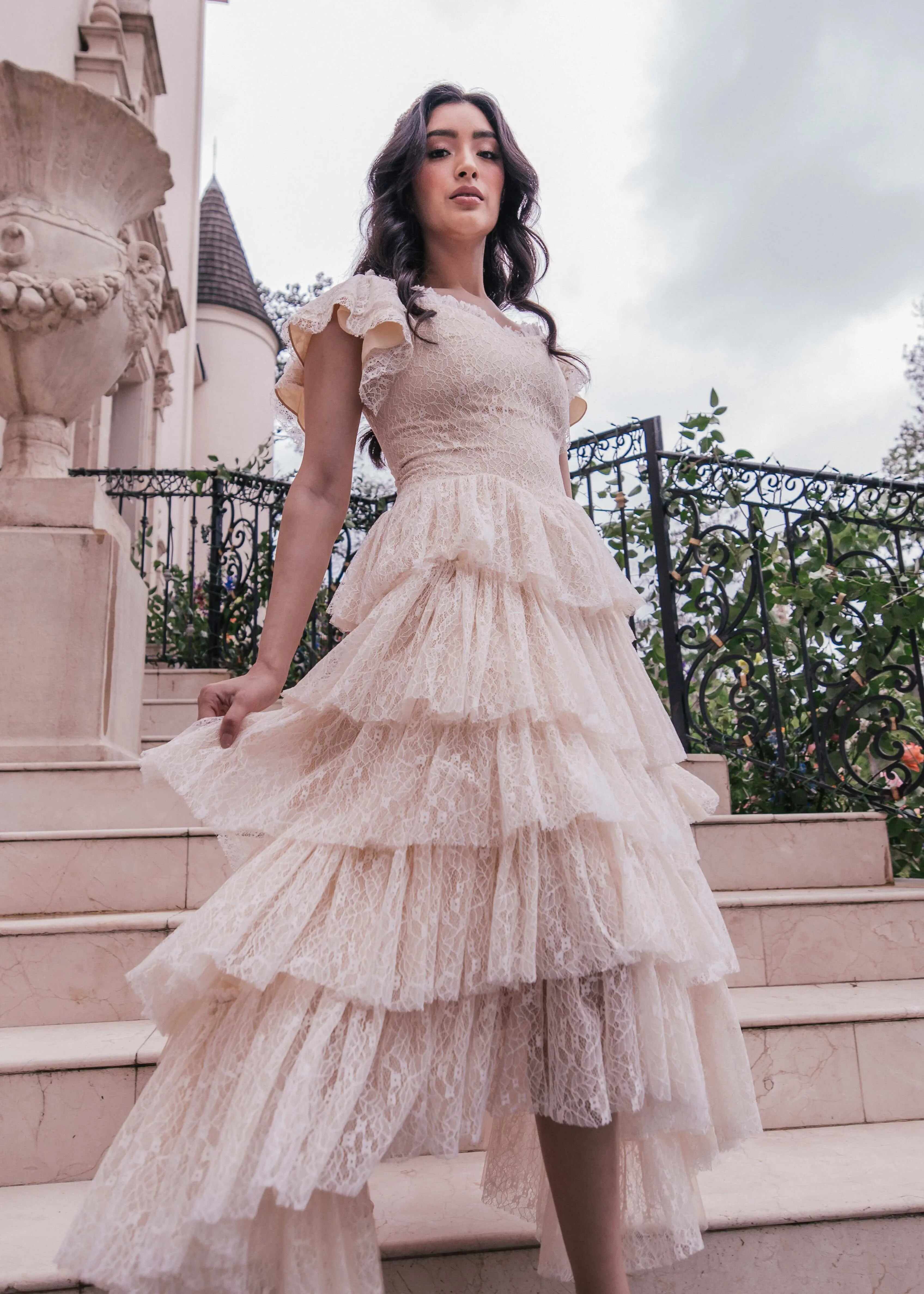 Mia Dress Champagne