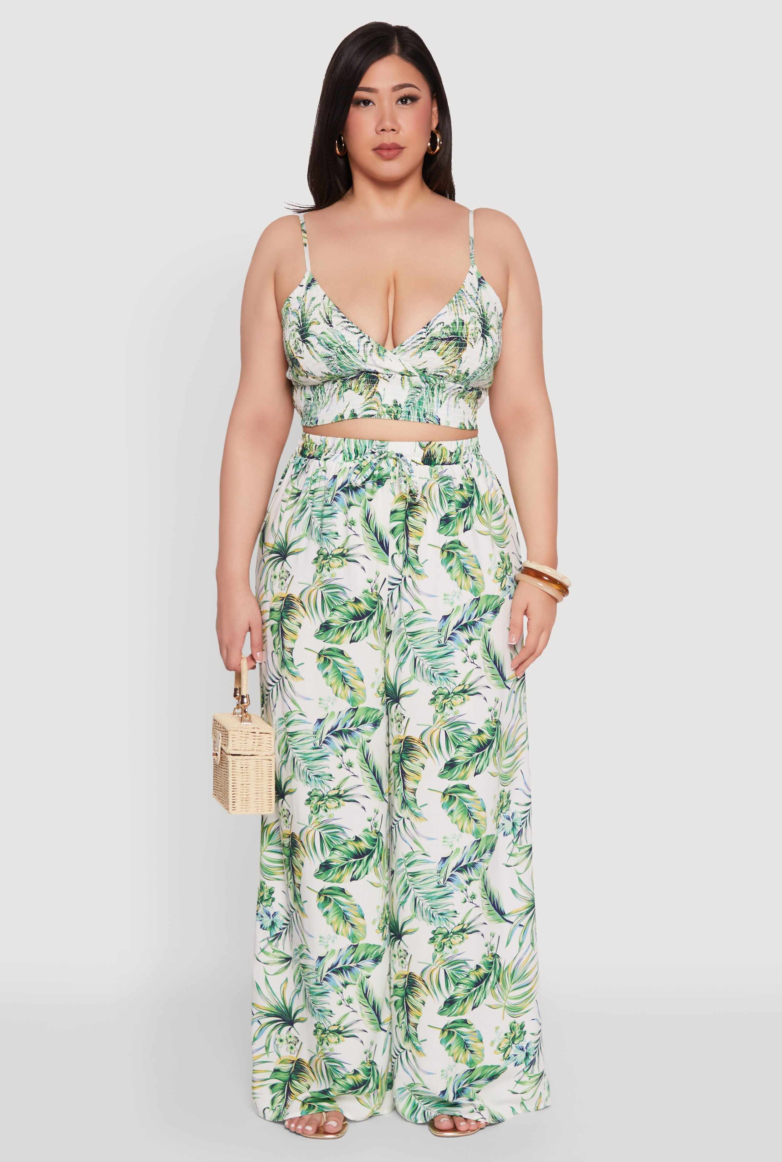 Plus Size Almost Famous Sleeveless V-Neck Crop Top for Going Out