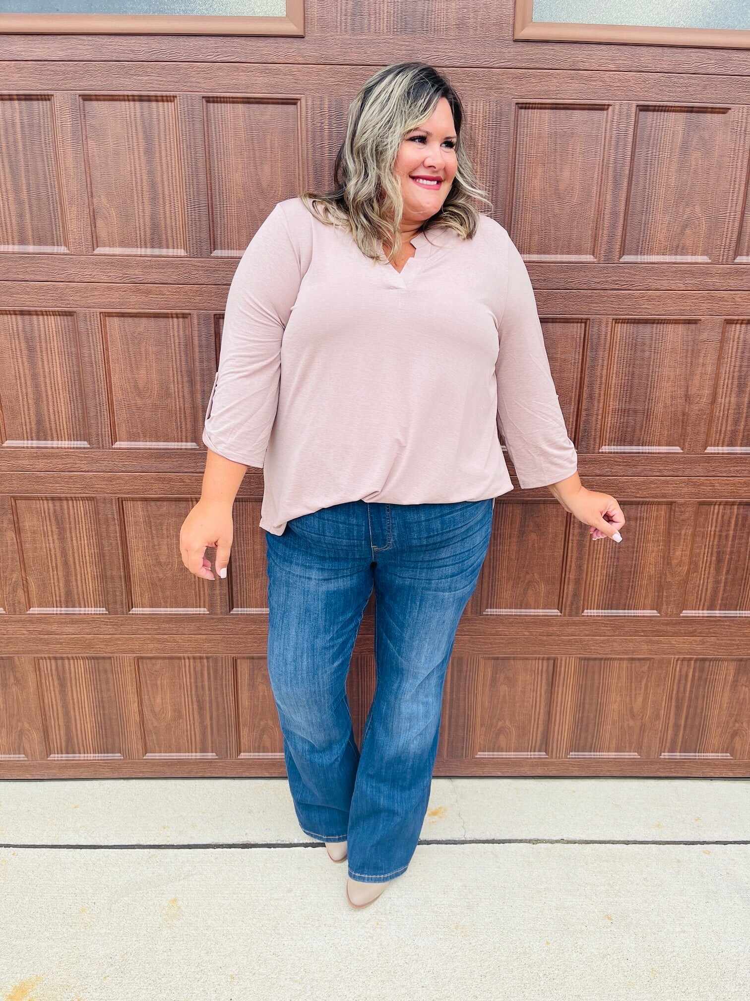 REG/CURVY Dream On Pull On Flare Jeans