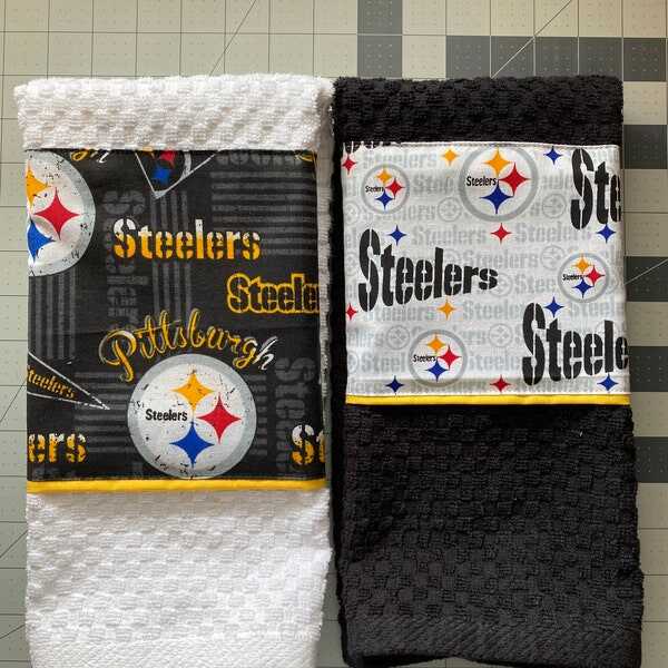 🏈NFL team themed towel set of two