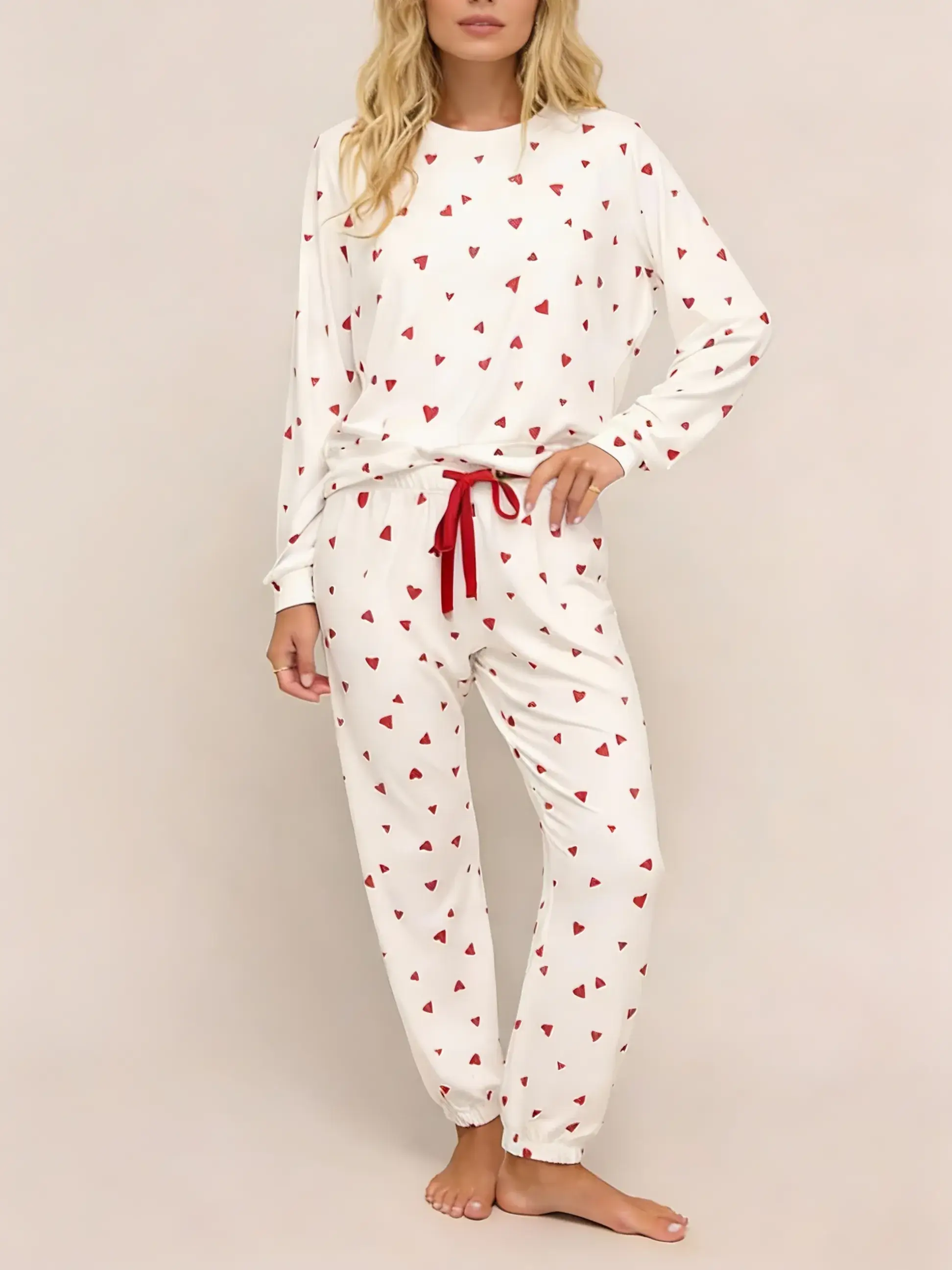 🔥Summer Arrivals🌟Women's Valentine's Day Heart Loungewear Two-piece Set (Buy 2 Free Shipping)