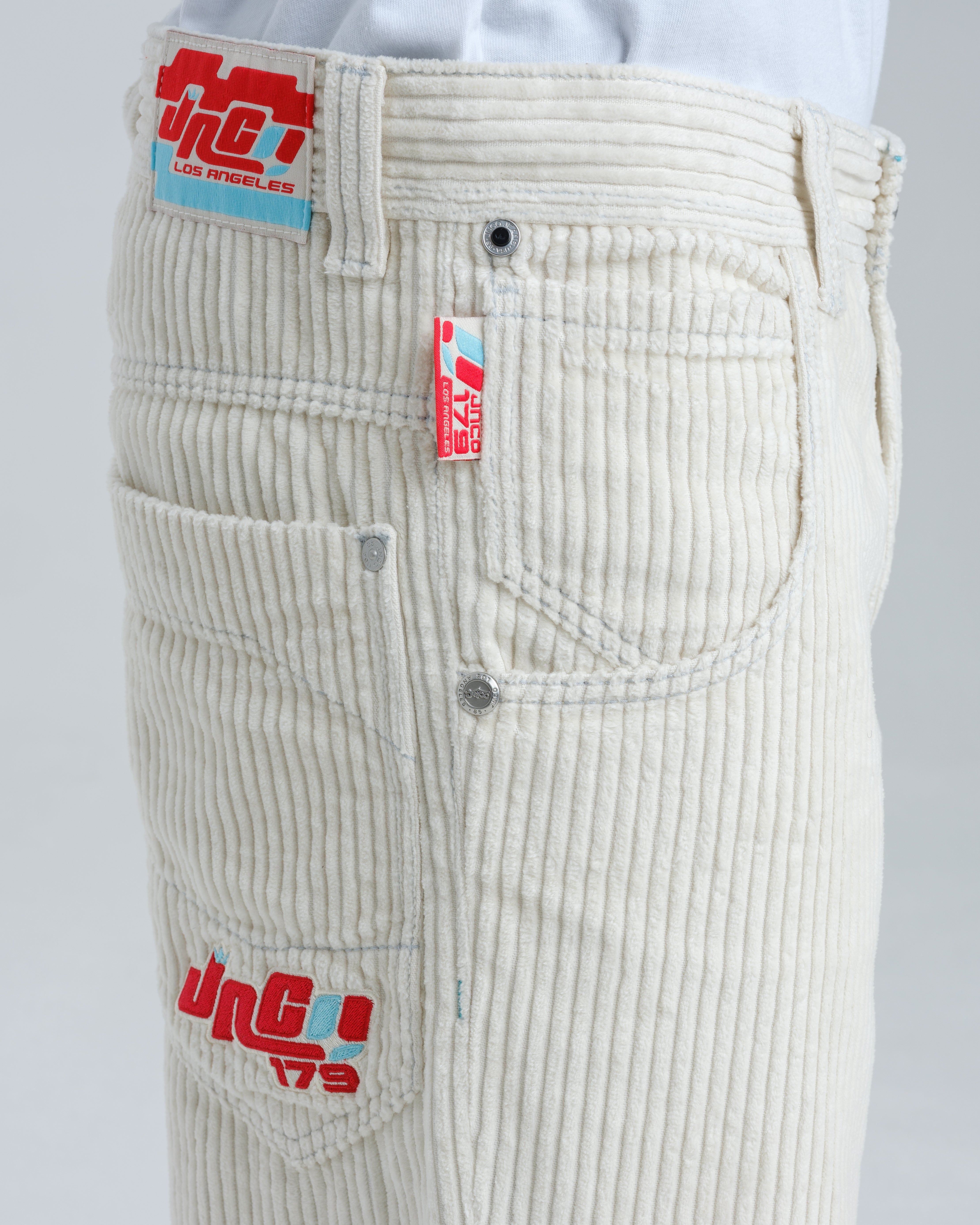 1179 Easy Wide Pipes. 23