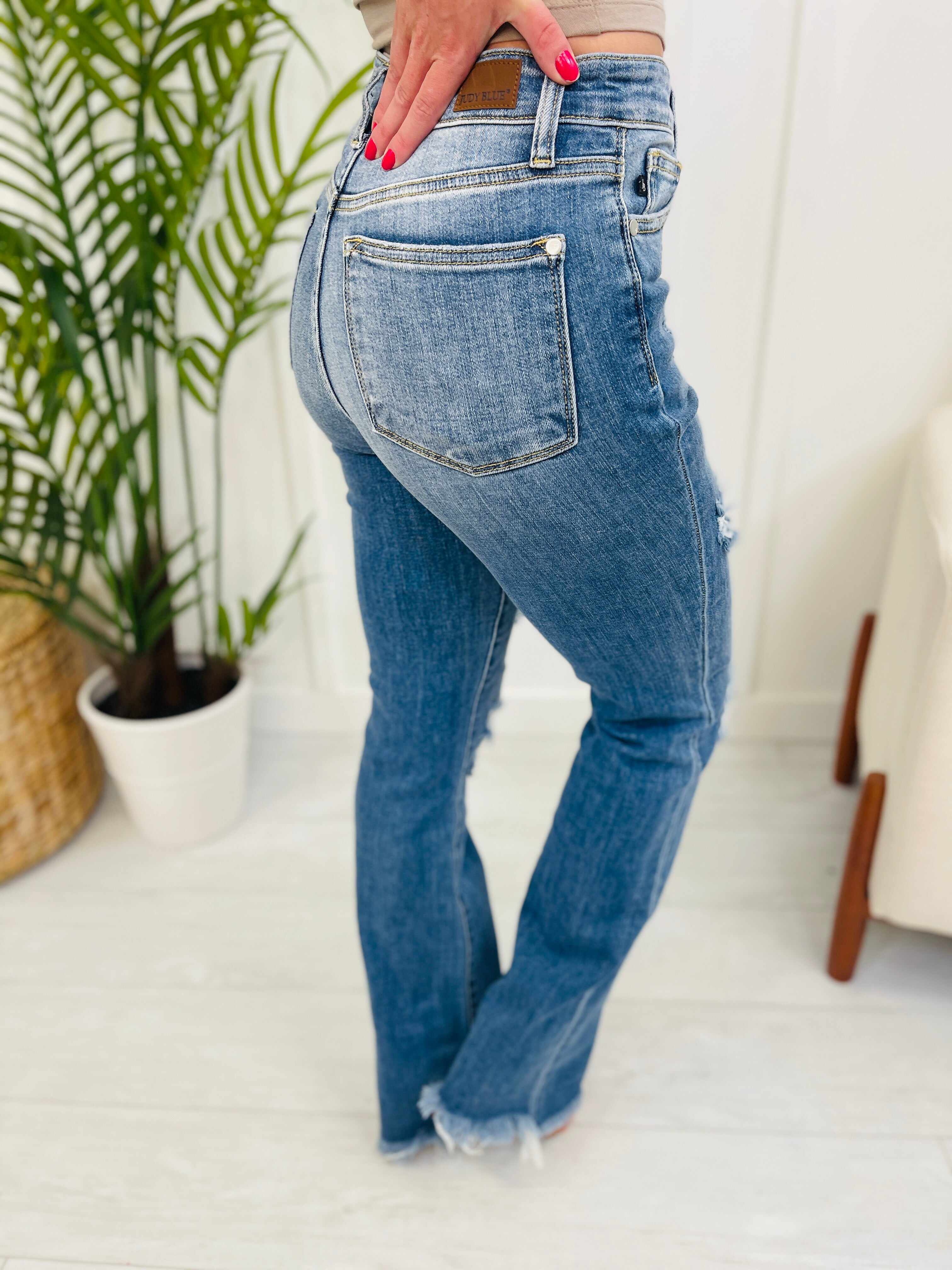 REG/CURVY Patch it Up Bootcut Jeans