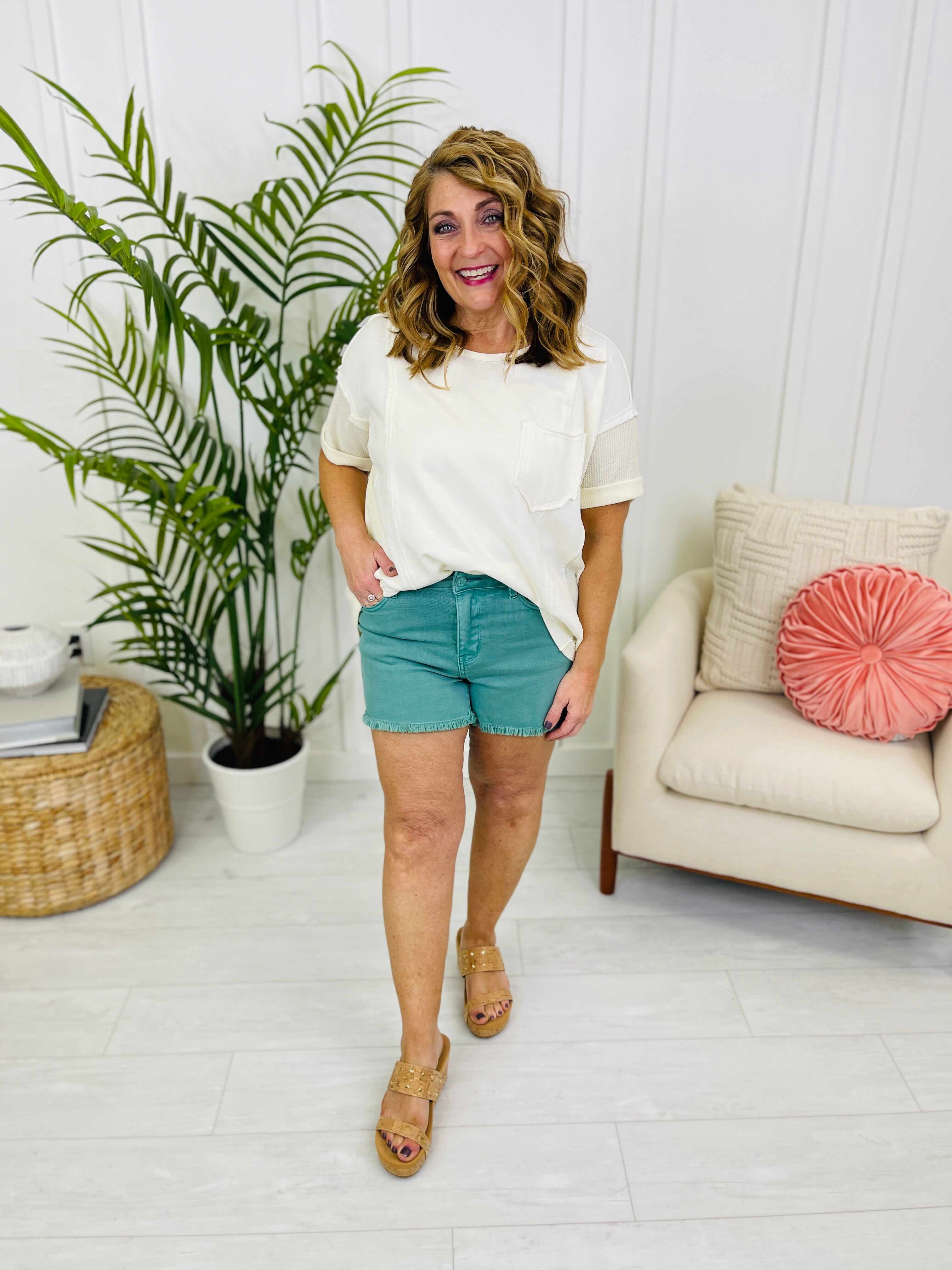 REG/CURVY Down By The Sea Shorts