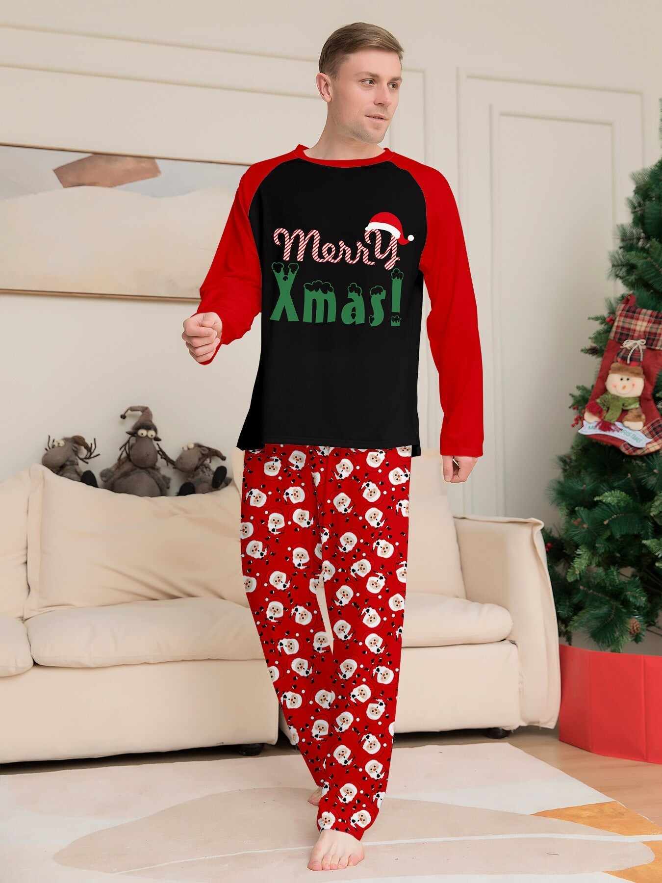 ��Merry Xmas�� Santa Claus Print Family Pajama Set