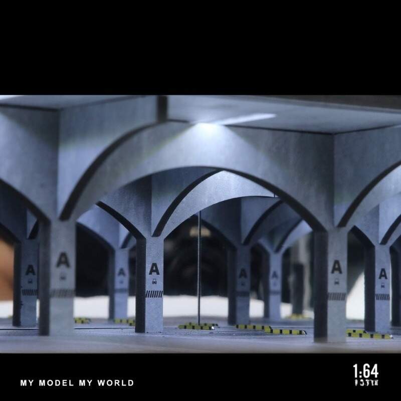 1:64 Scale Premium Parking Garage Diorama Display Case with LED Lighting – High-Transparency Dust-Proof Showcase for Diecast Cars