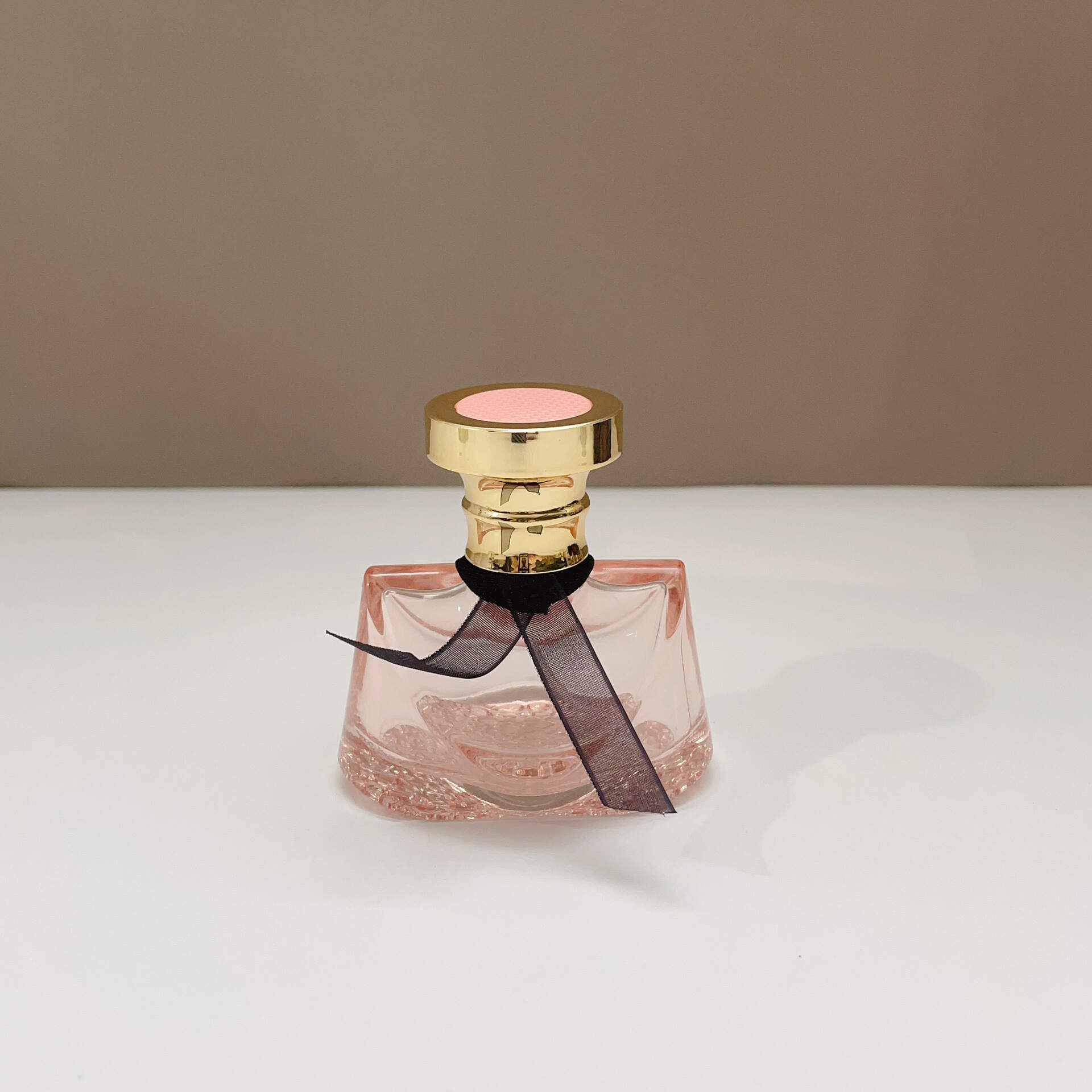 Elegant Twisted Clear & Pink Glass Empty Perfume Bottle