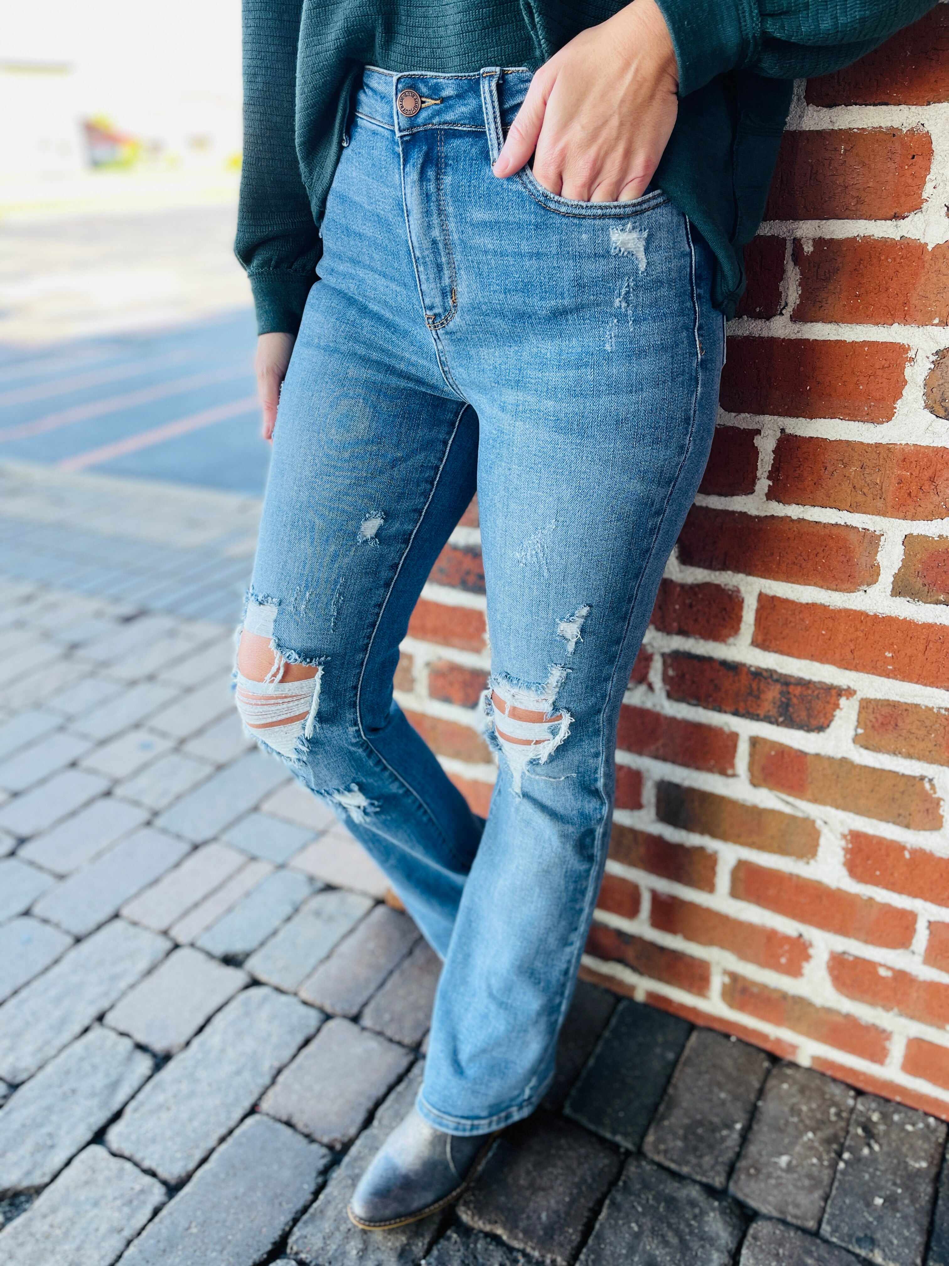 Plus/Reg Made For Walkin' Bootcut Jeans
