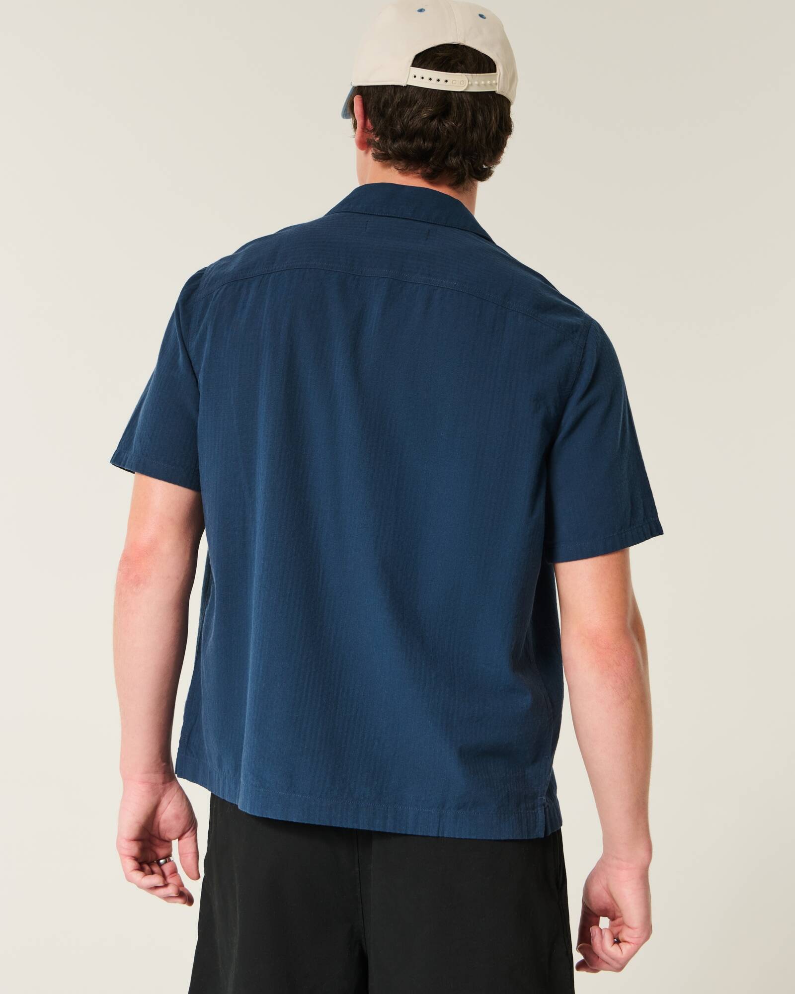 Short-Sleeve Seersucker Shirt