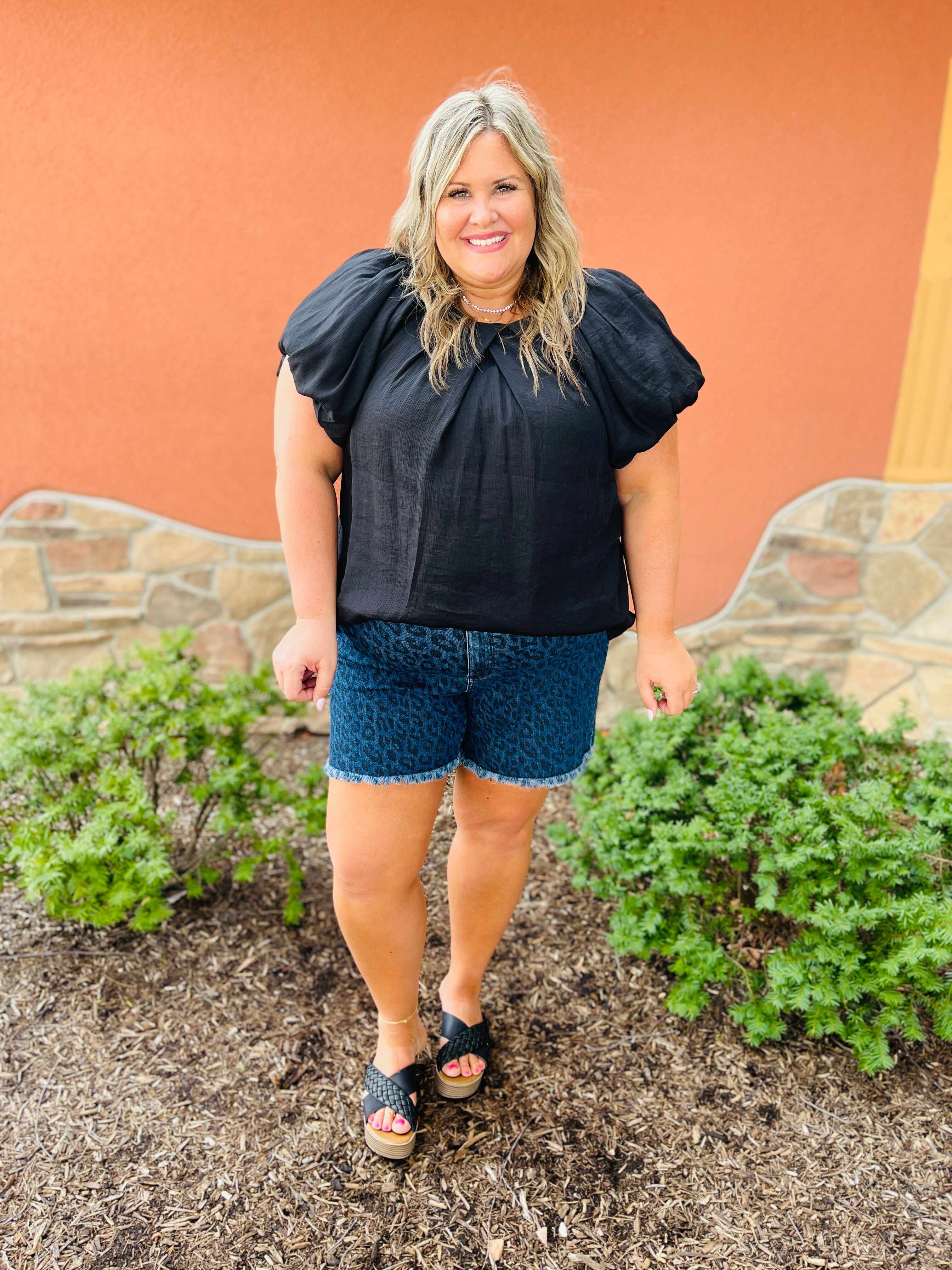 REG/CURVY Wild Ones Leopard Print Shorts