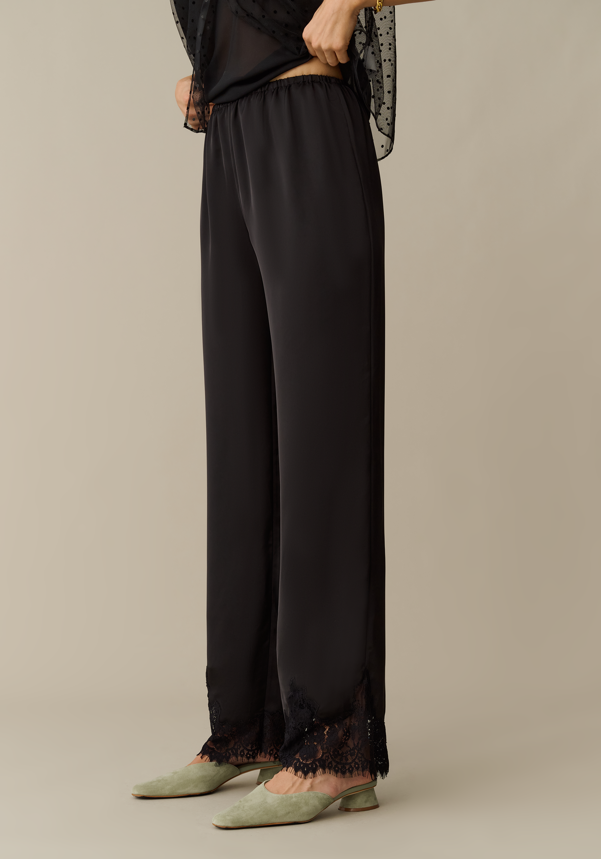 Yara Pant