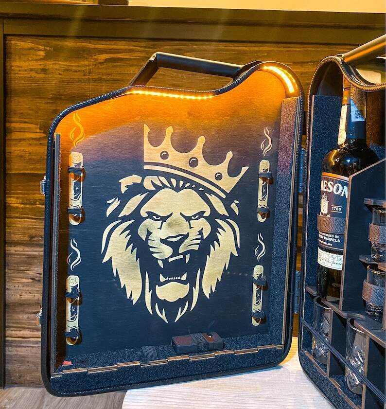 20 L Metal Jerry Can Mini Bar, For 4 People, Personalised Original Gift For a Man, Custom Fuel Bar, Camping Mini Bar, Portable Bar Case