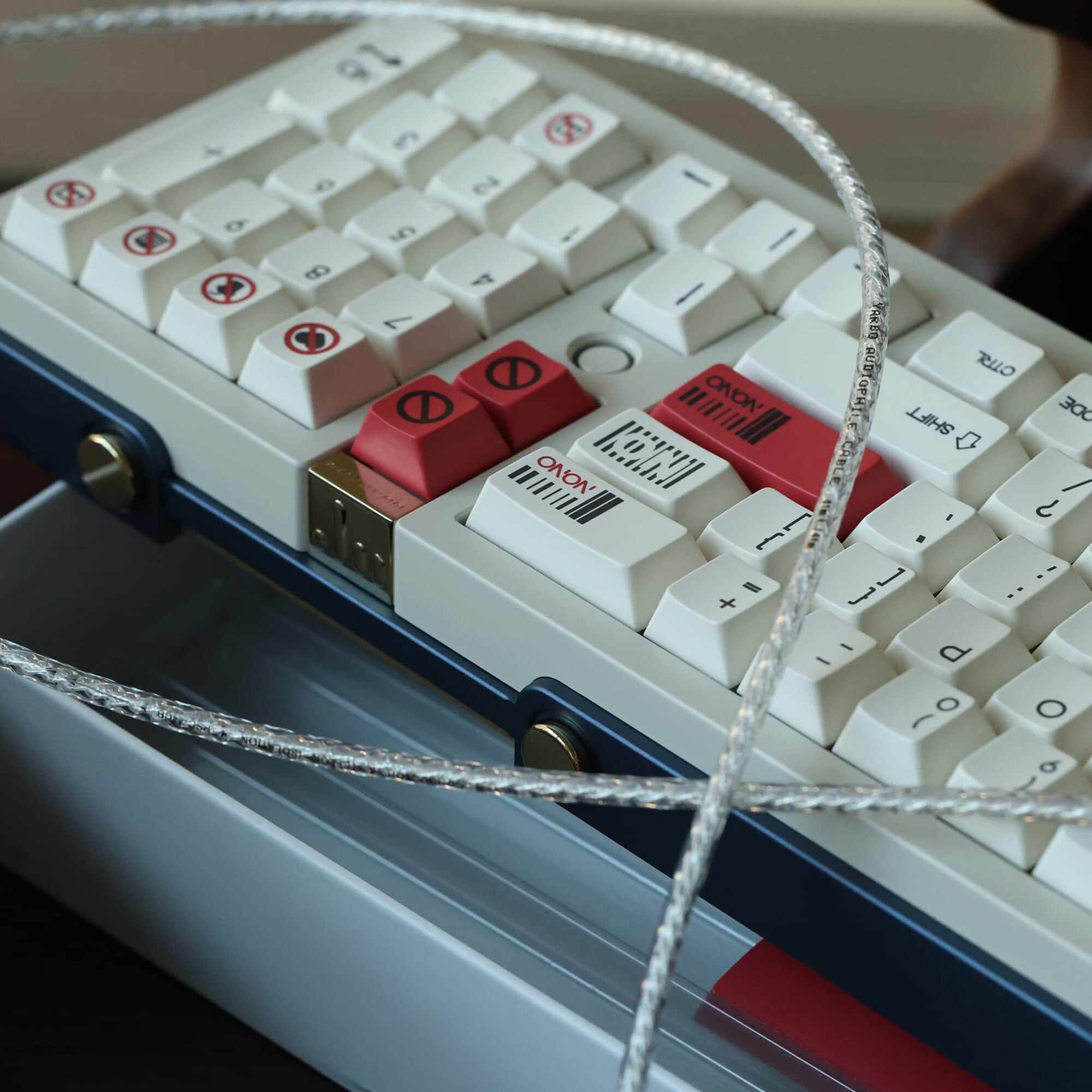 NONO No one Cherry profile keycaps set