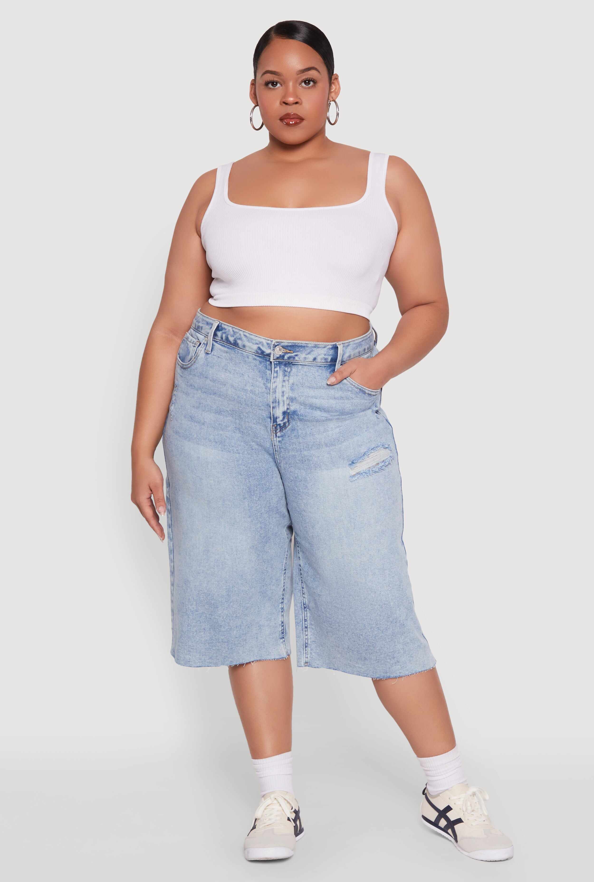 Plus Size Raw Hem Distressed Jorts