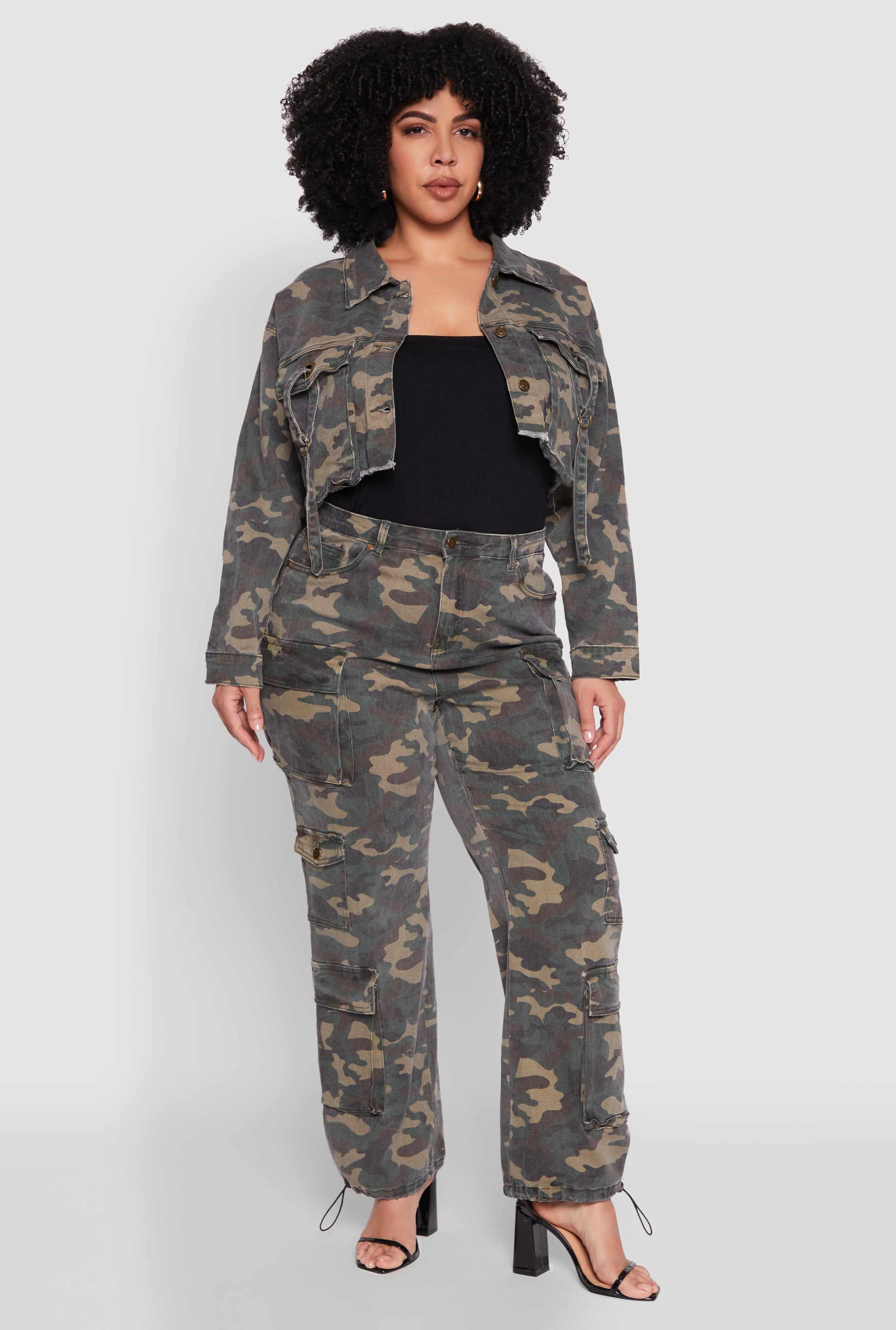 Plus Size Camouflage Cropped Cargo Jacket