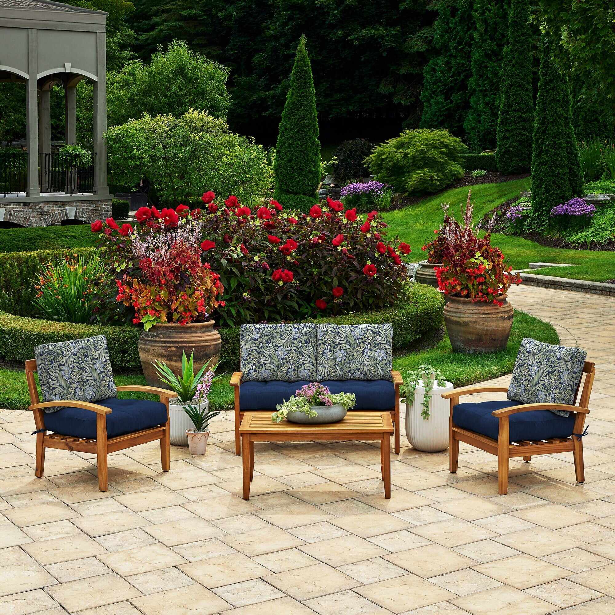 ARDEN Outdoor Plush Modern Tufted Blowfill Deep Seat Set, 24 x 24