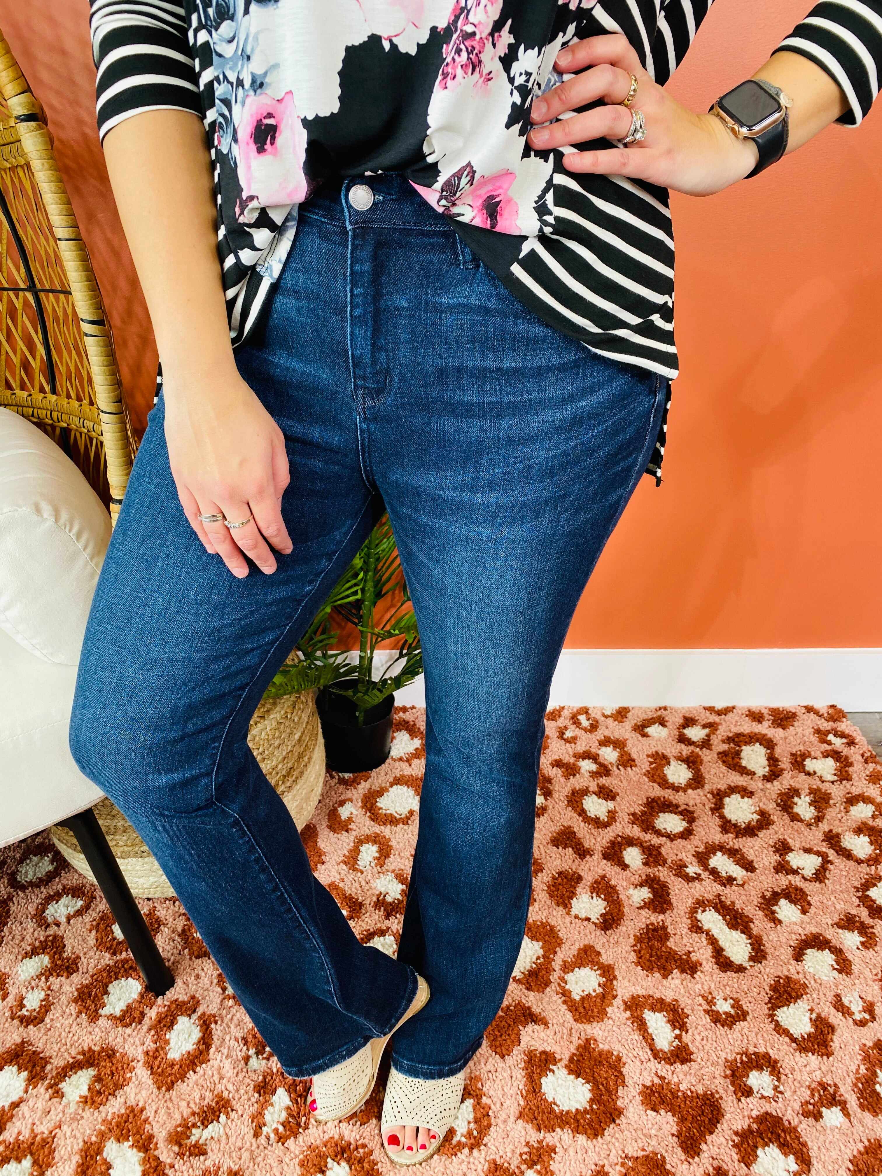 PLUS/REG The Best to Boot Bootcut Jeans