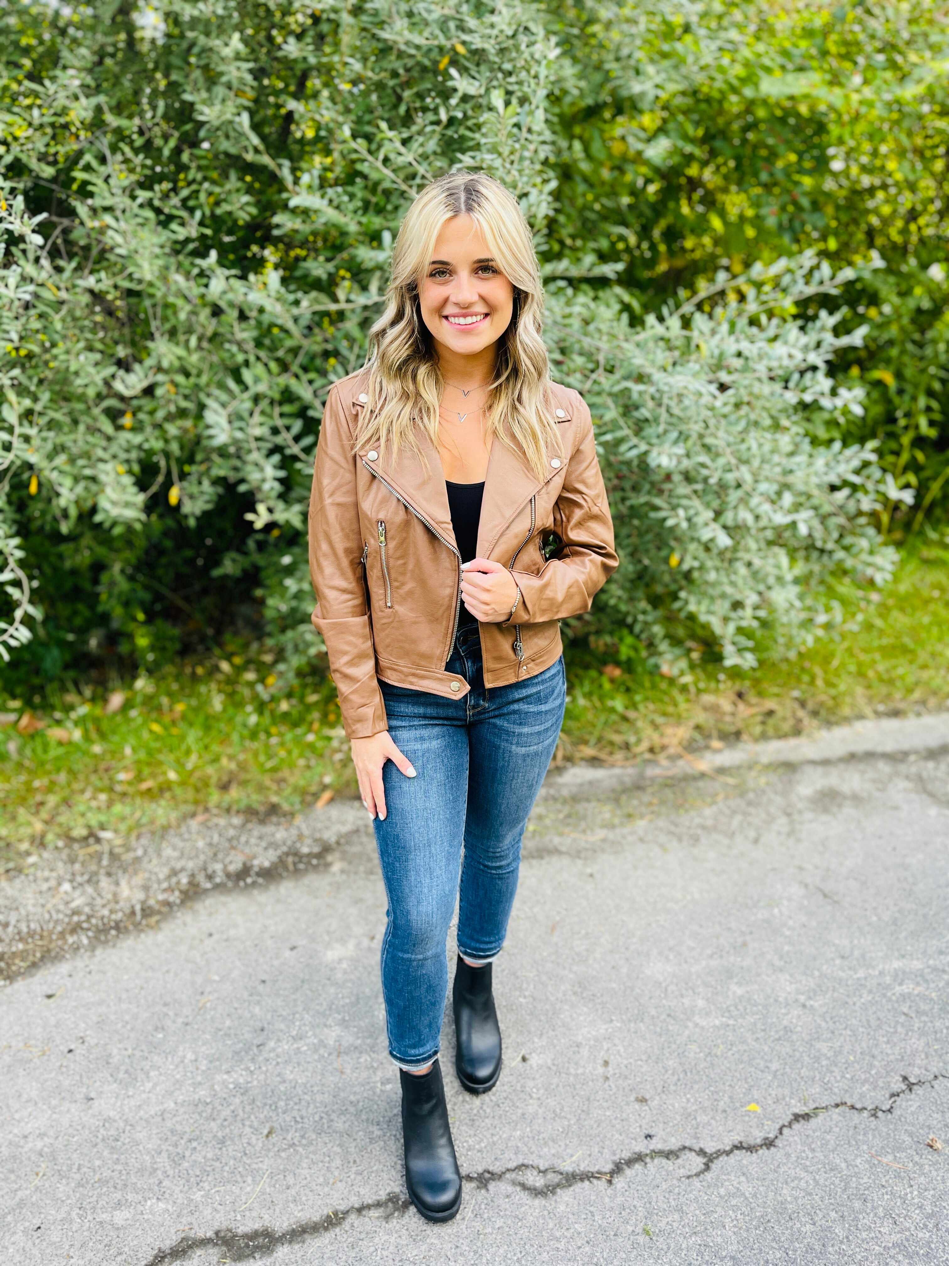FOURTH! RESTOCK! Plus/Reg All Day Everyday Midrise Nondistressed Skinny Jeans