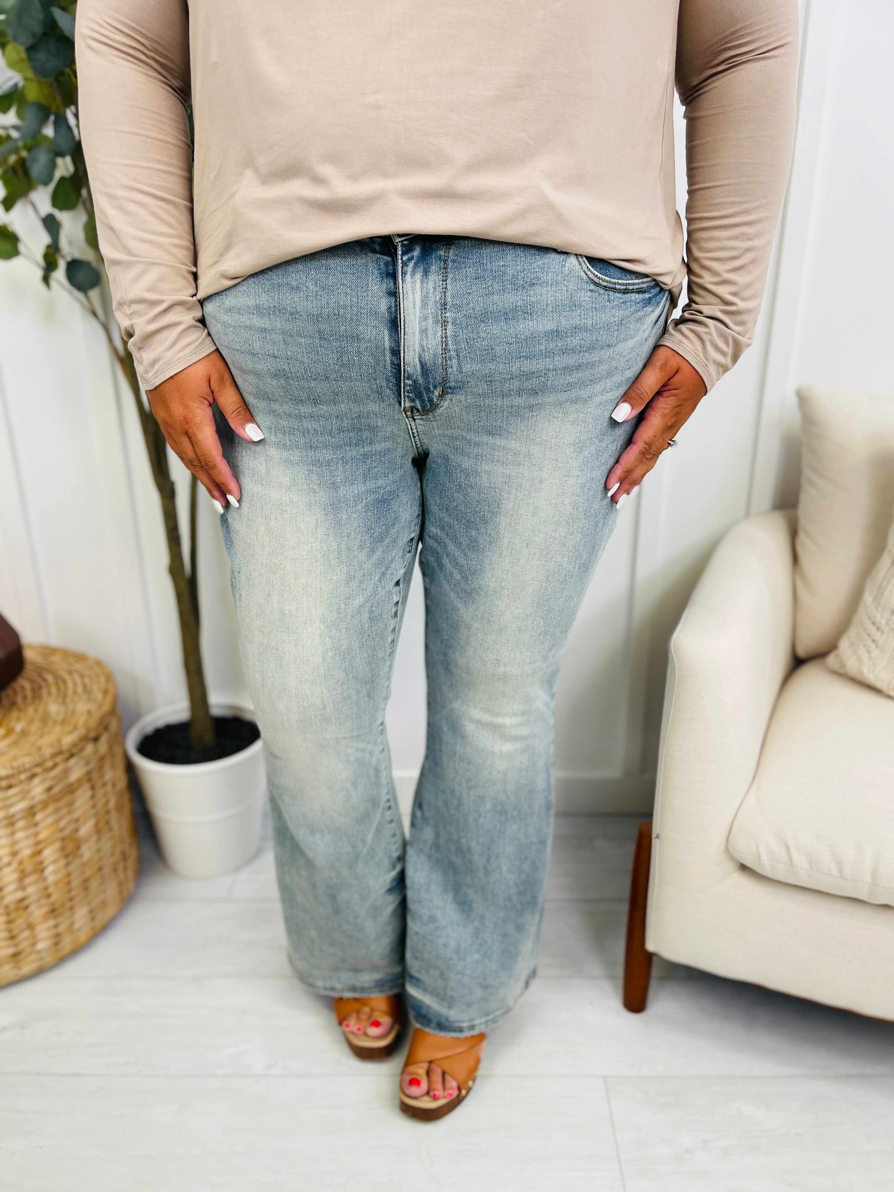 RESTOCK! REG/CURVY Major Crush Tinted Flare Jeans